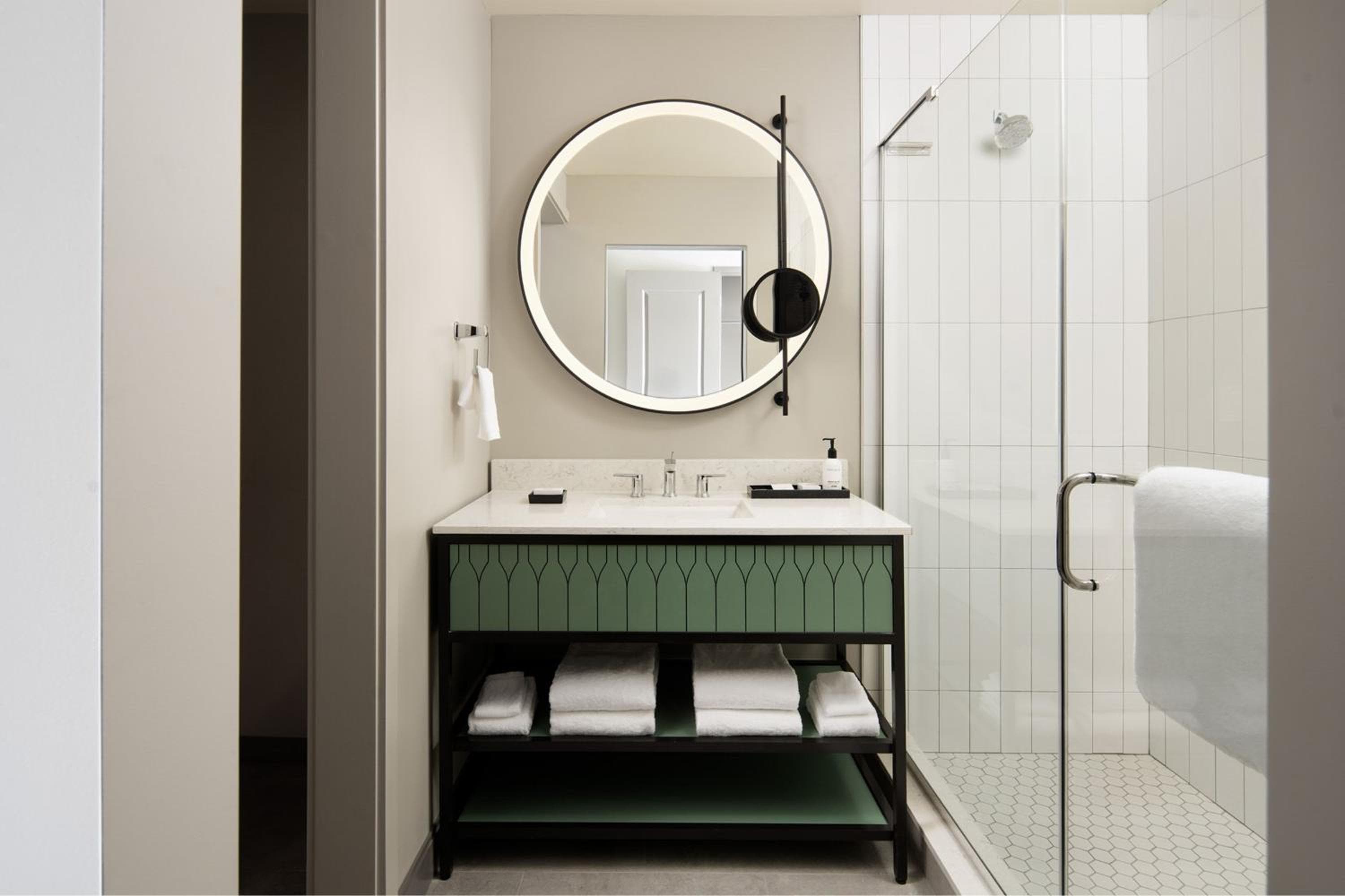 Epicurean Hotel, Autograph Collection — 20