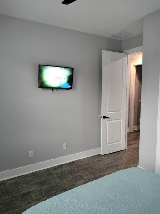 Villa White Rock in Tampa — 13
