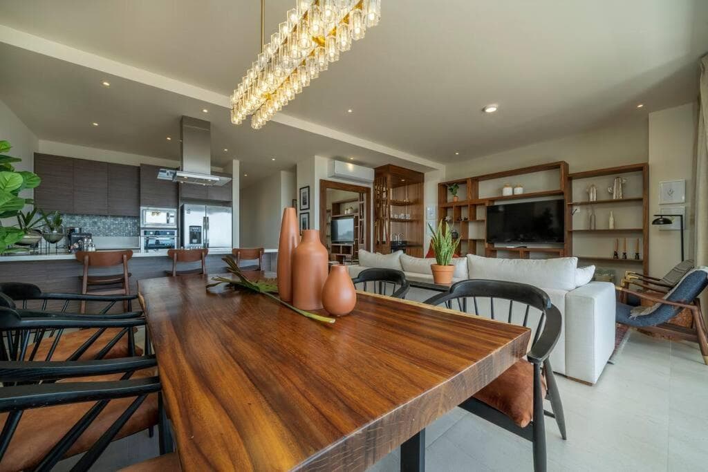 Luxurious 2BR Ocean View Condo with Terrace — 9