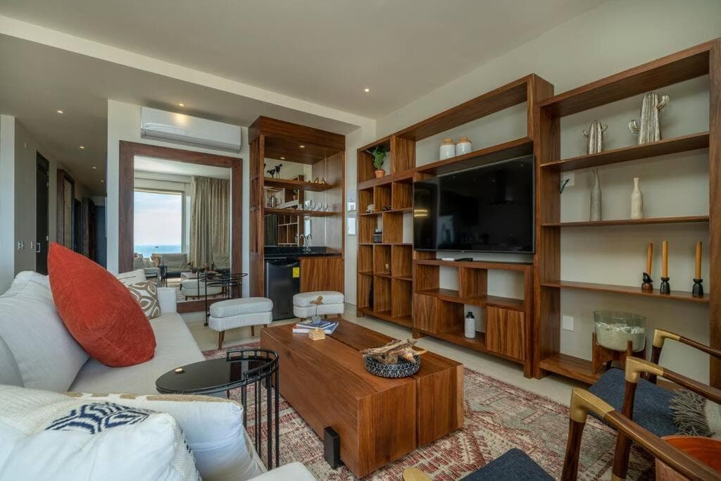 Luxurious 2BR Ocean View Condo with Terrace — 16