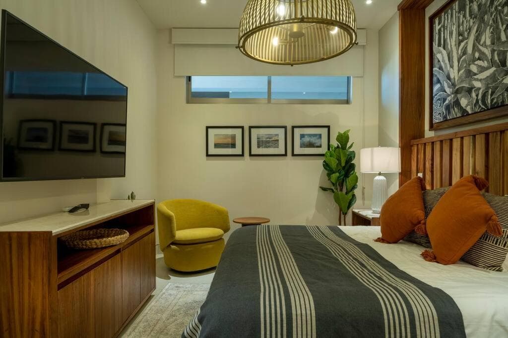 Luxurious 2BR Ocean View Condo with Terrace — 19