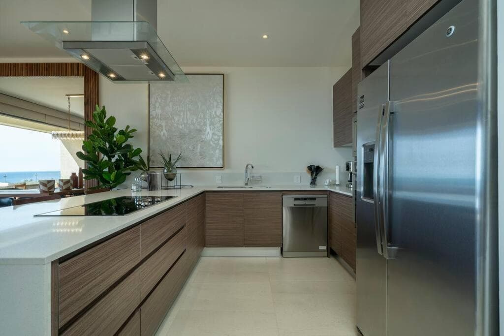 Luxurious 2BR Ocean View Condo with Terrace — 23