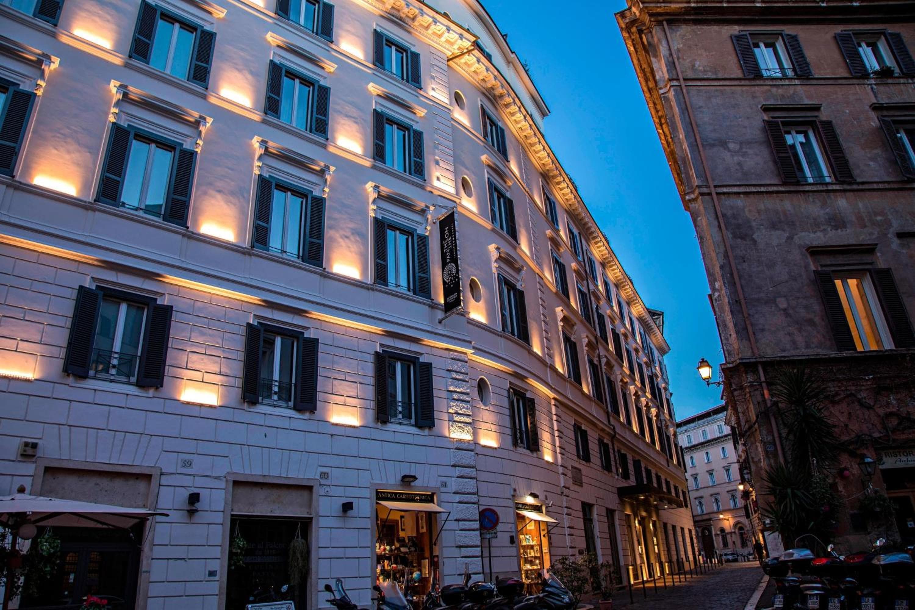 Das Pantheon Iconic Rome Hotel, Autograph Collection. — 1