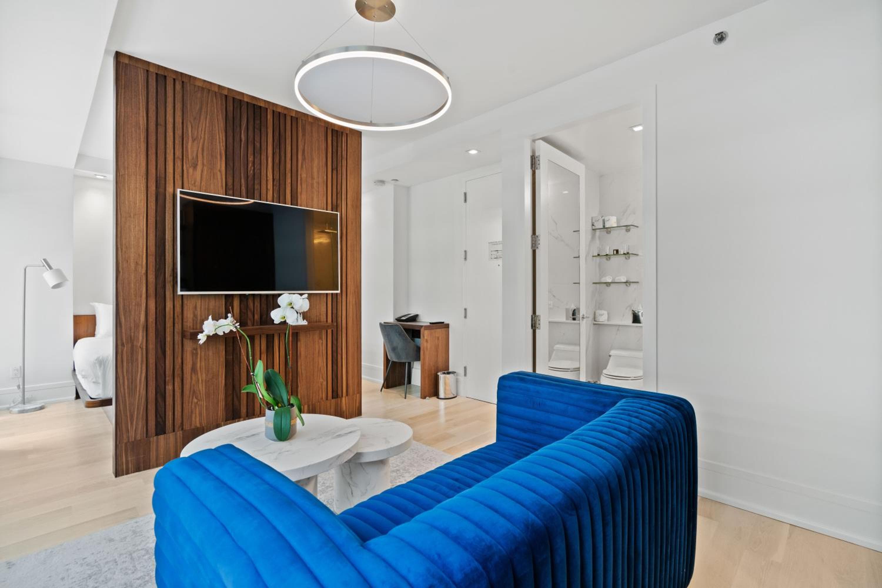 Das Gotham Hotel — 5