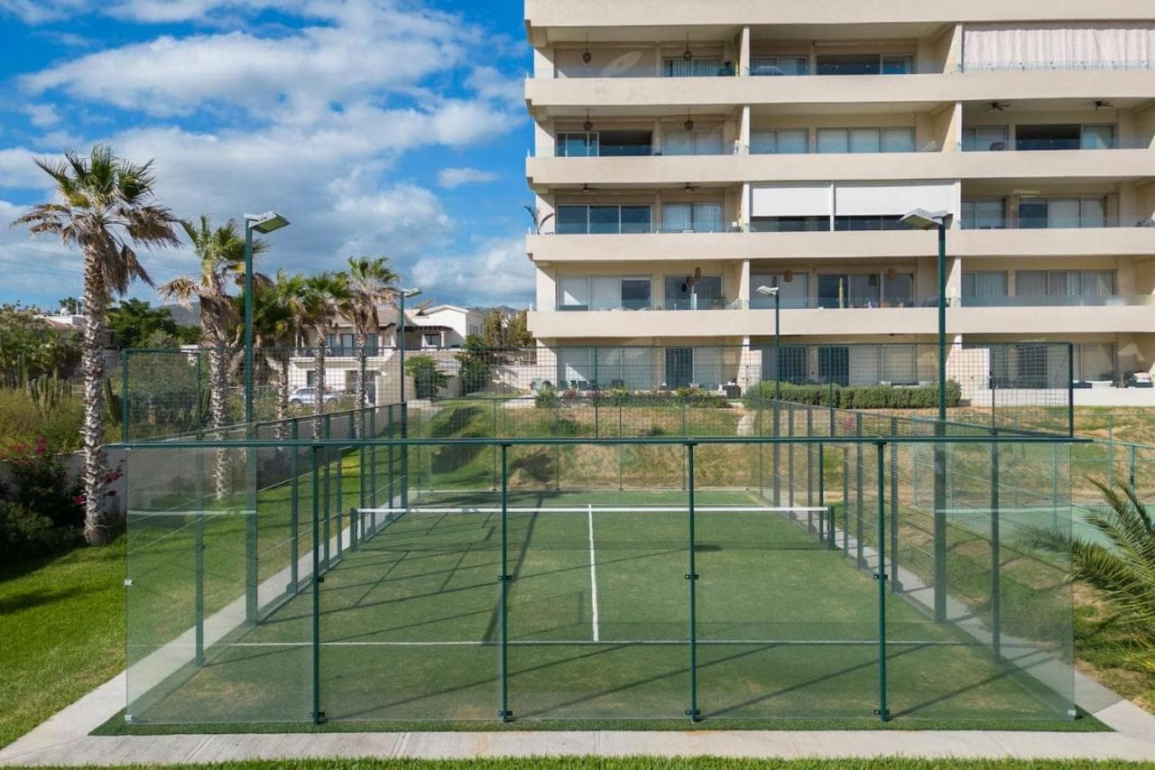 Luxurious New Ocean View 2BR Condo Near Downtown — 20