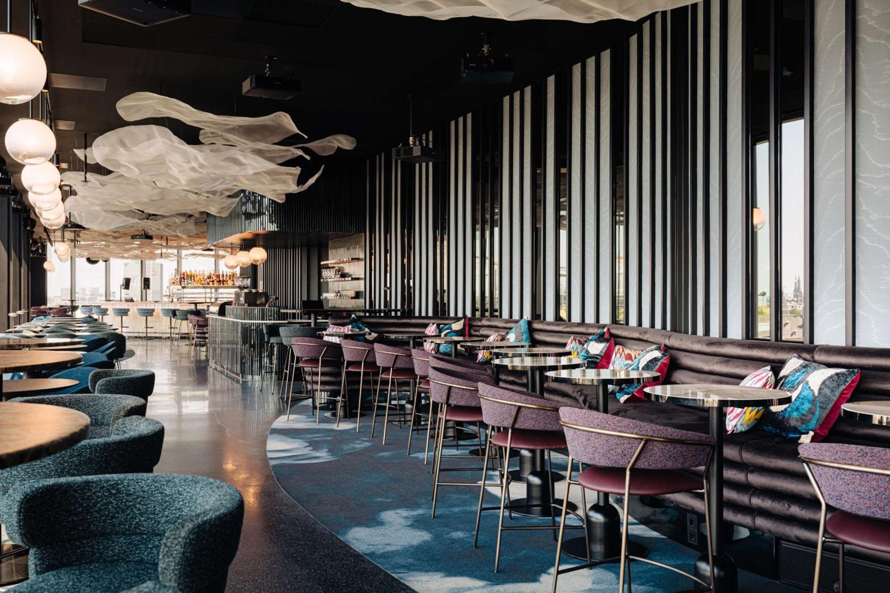 DoubleTree by Hilton Ámsterdam Estación Central — 7