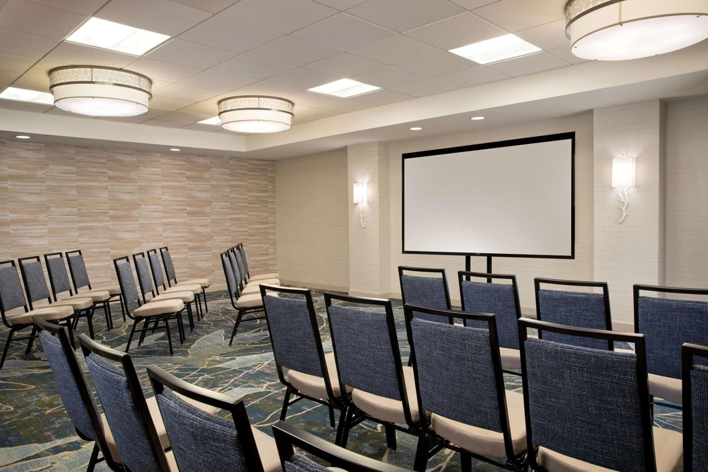 DoubleTree Suites by Hilton Orlando at Disney Springs — 14