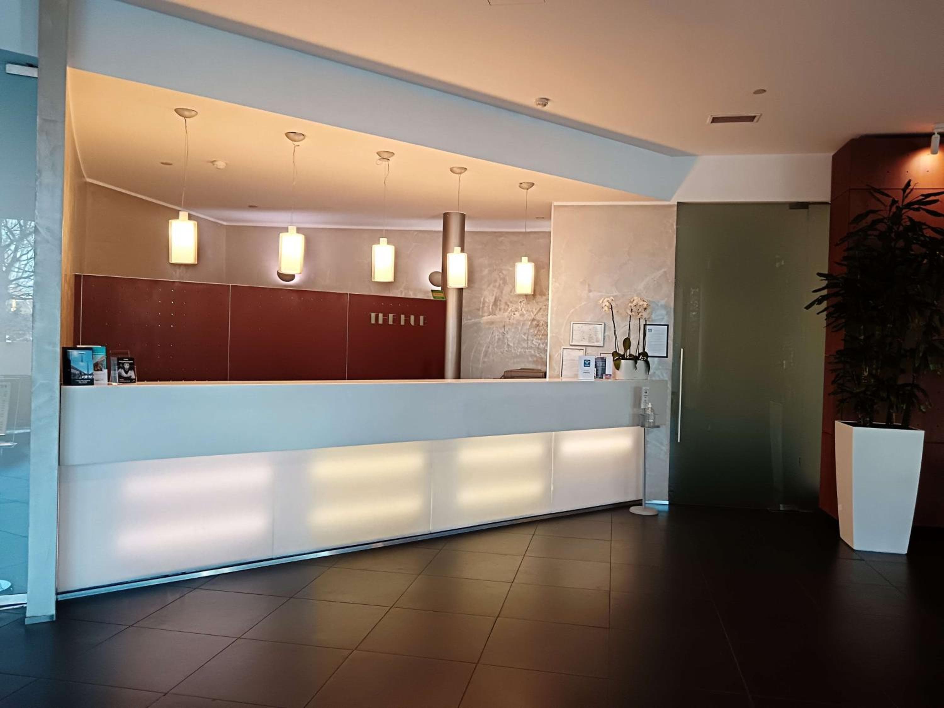 Hotel Hub — 2