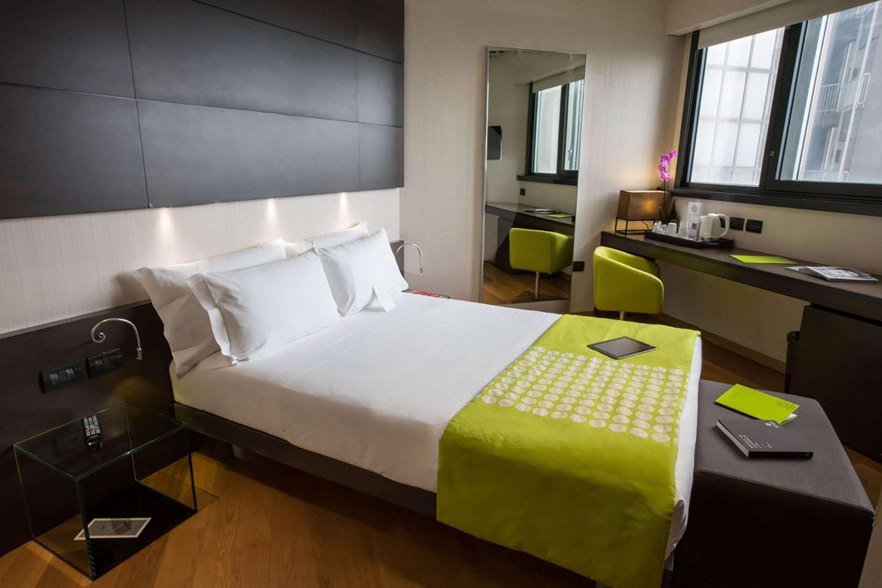 Hotel Hub — 6