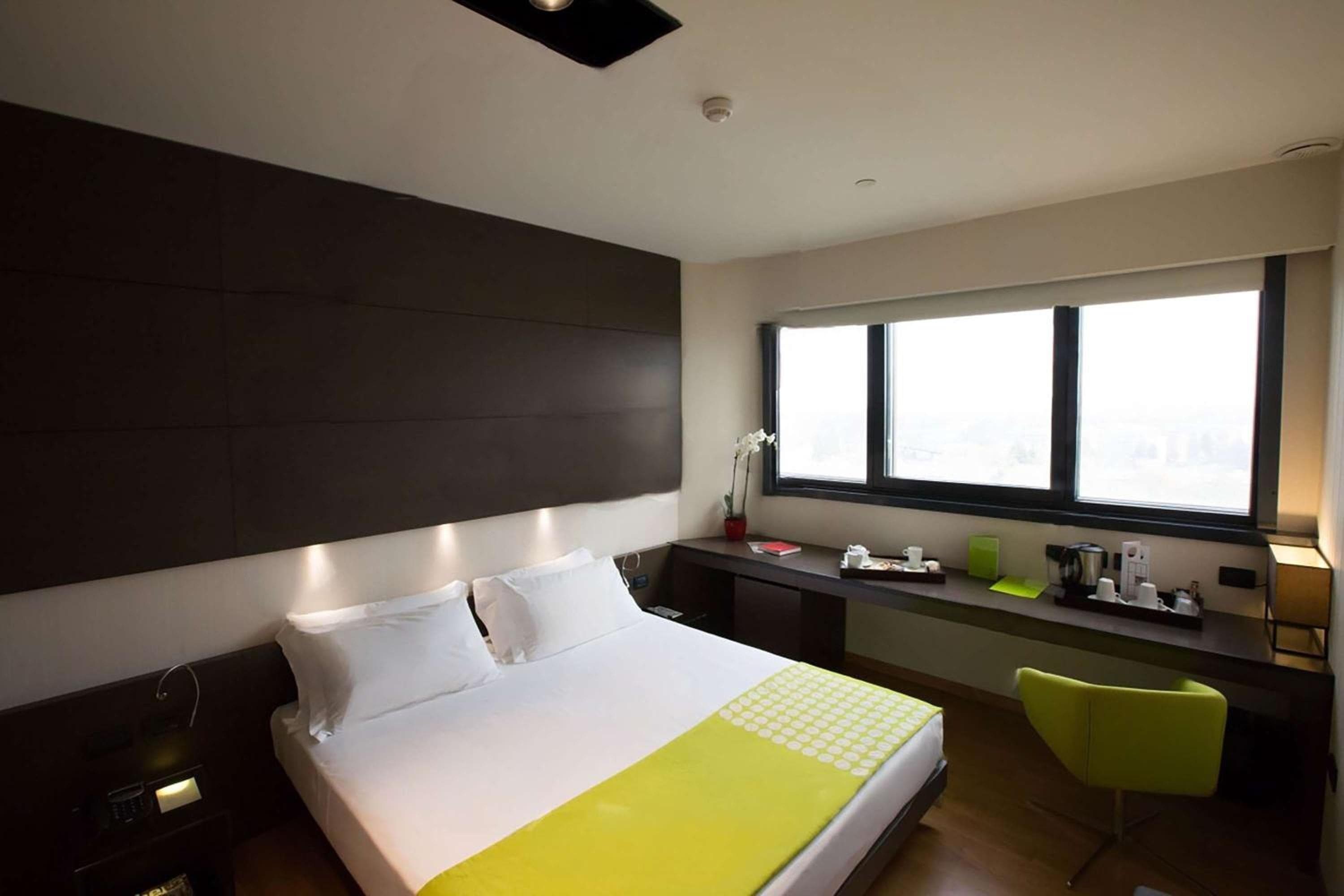Hotel Hub — 9