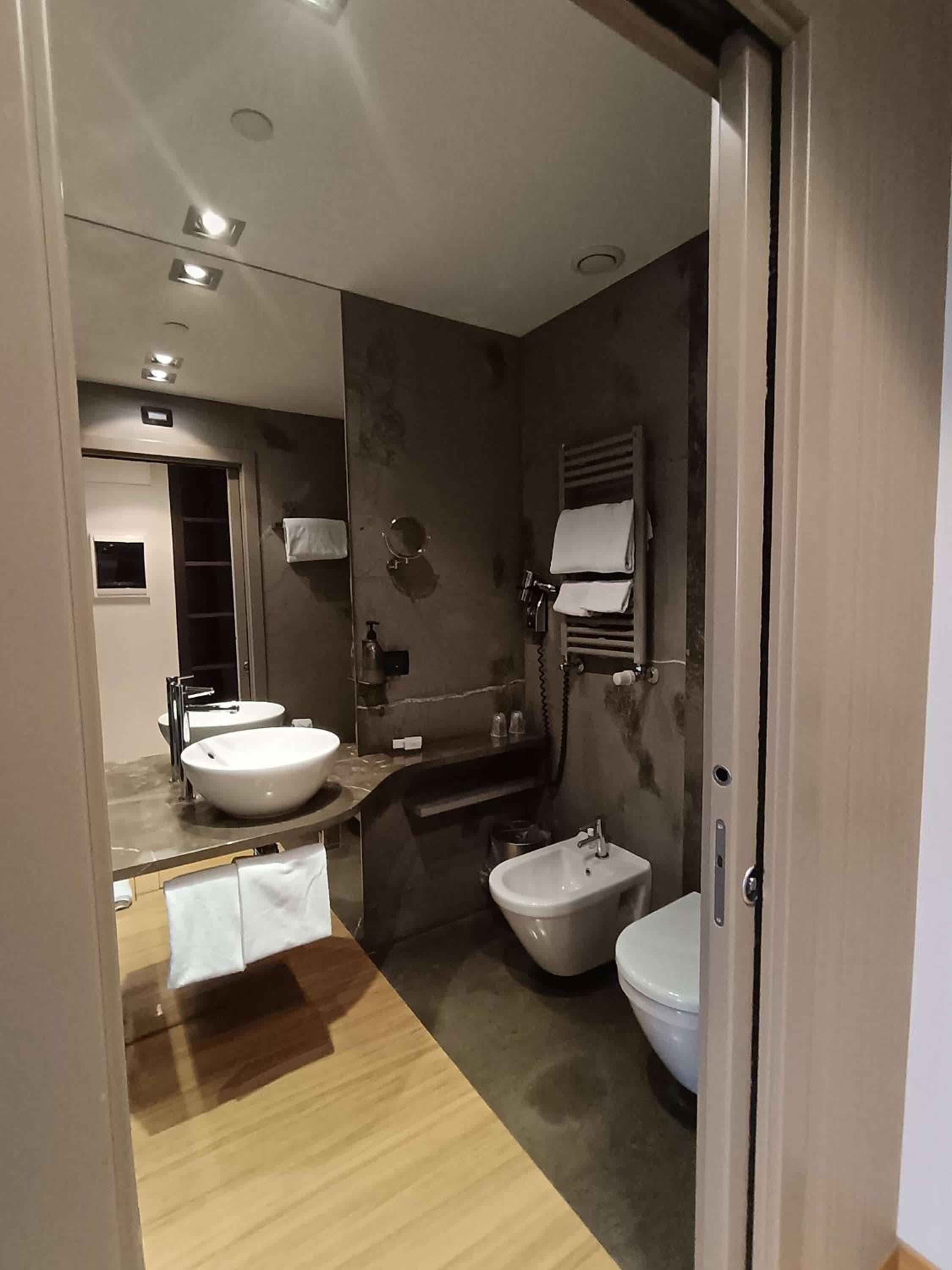 Hotel Hub — 15