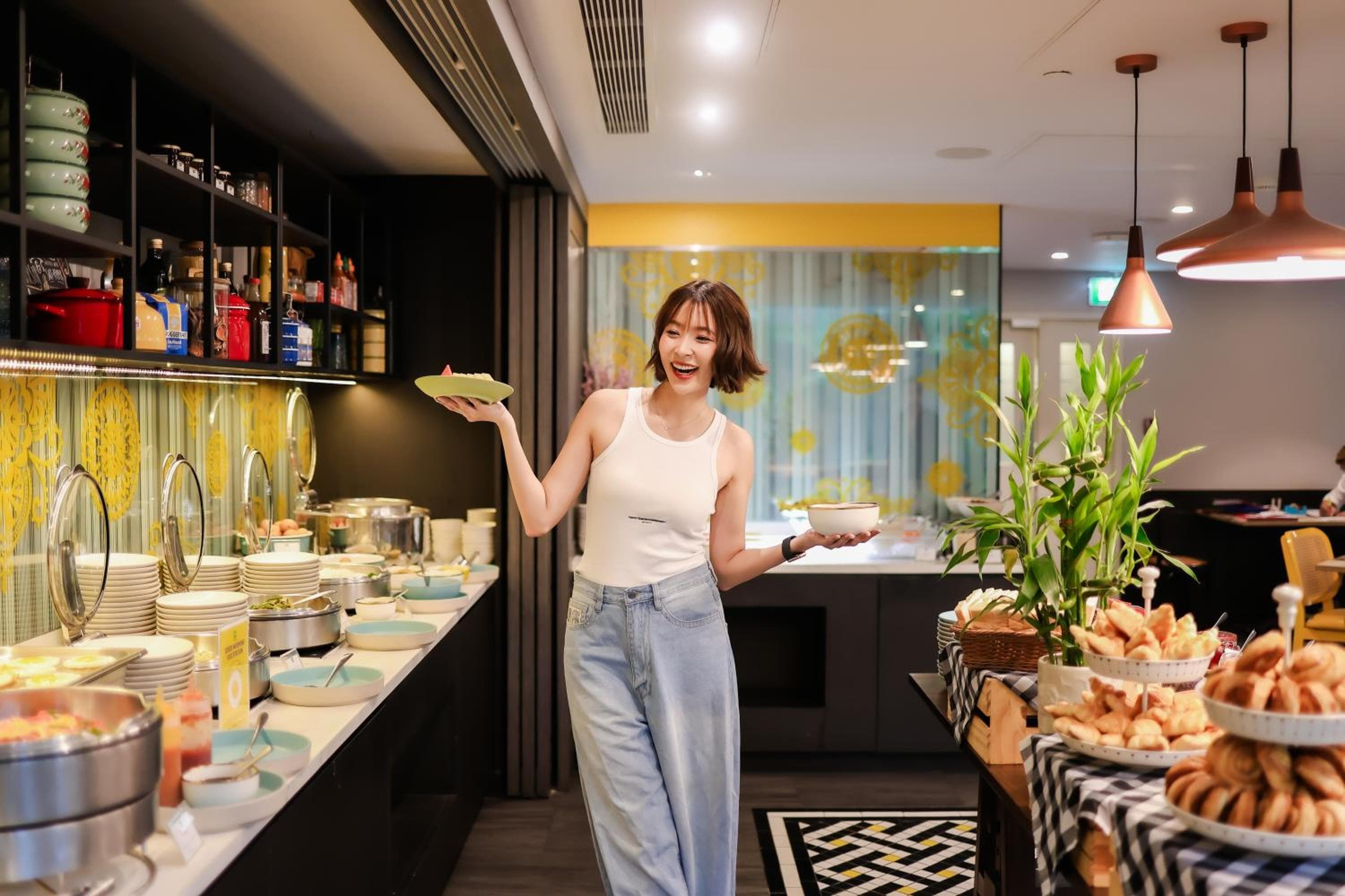 ibis Styles Bangkok Silom — 15