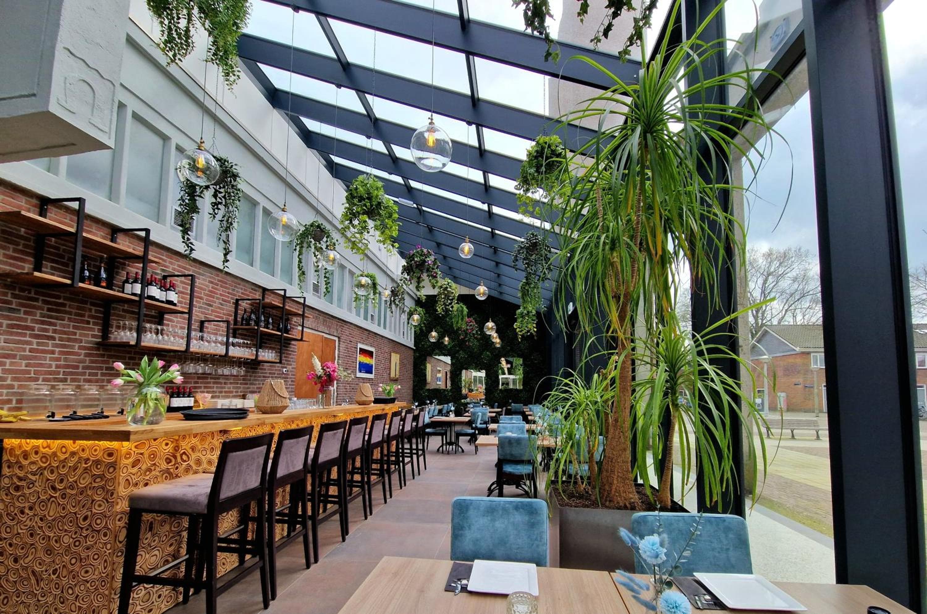 Chasse Residency Hotel — 4