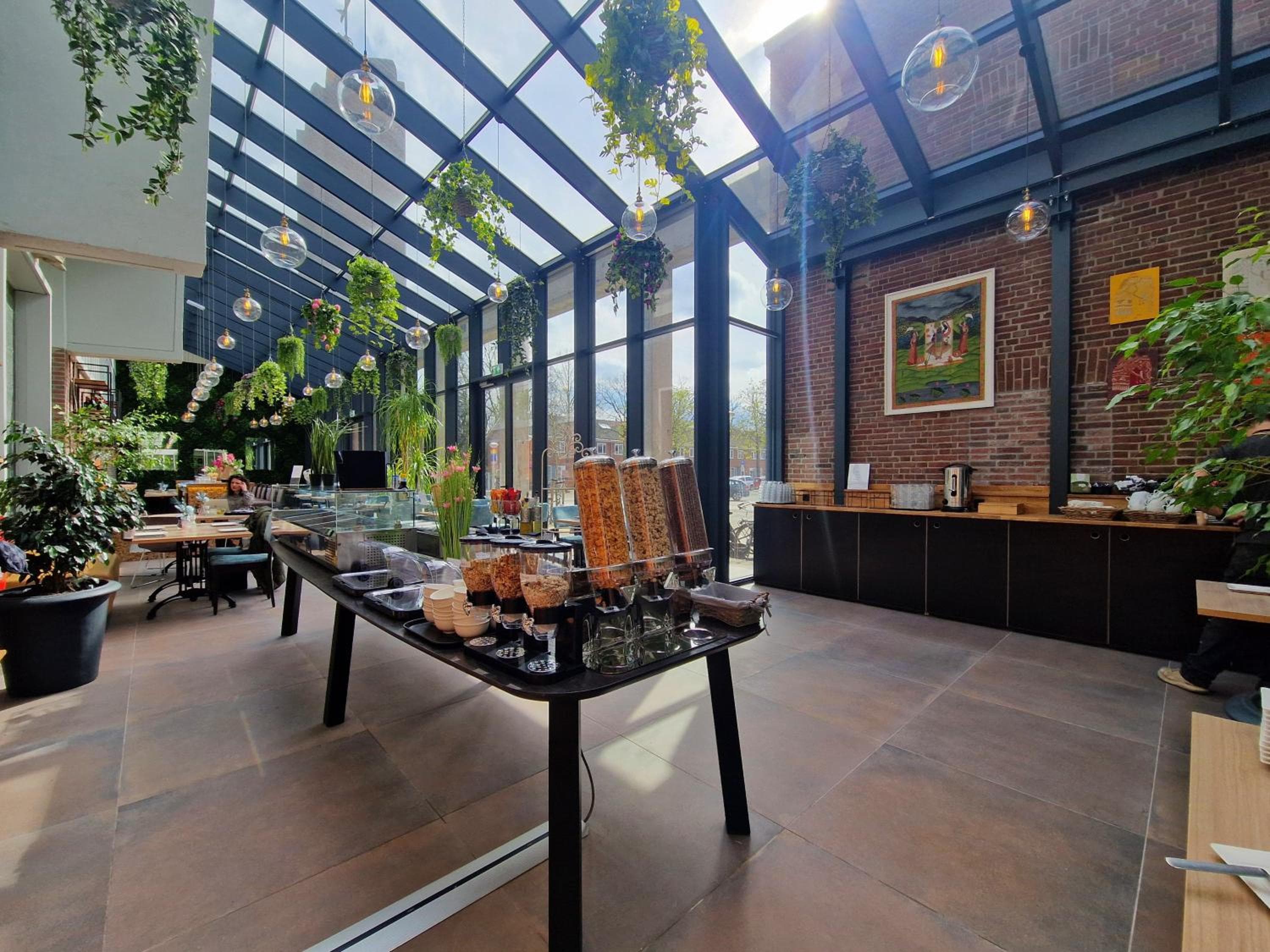 Chasse Residency Hotel — 11