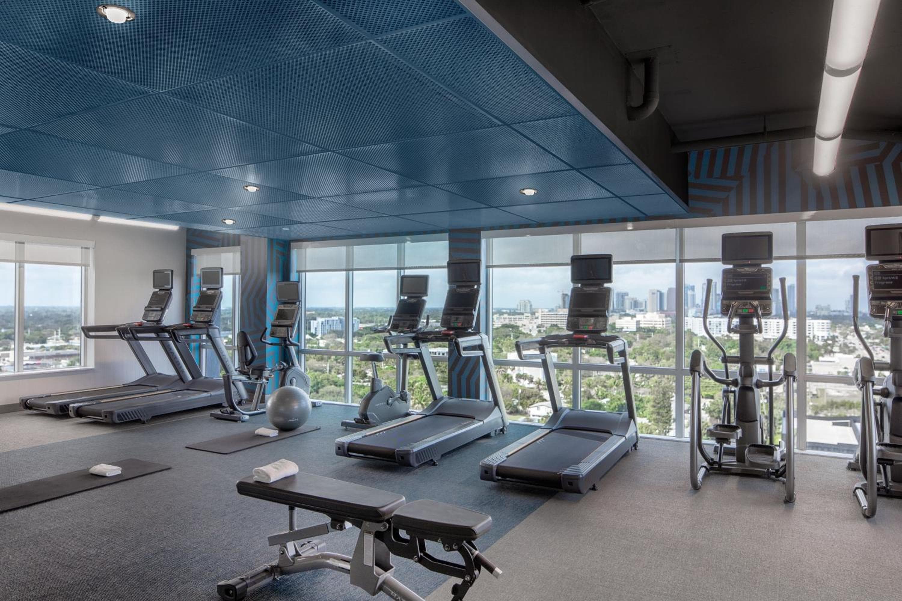 Aloft by Marriott Fort Lauderdale Airport — 25