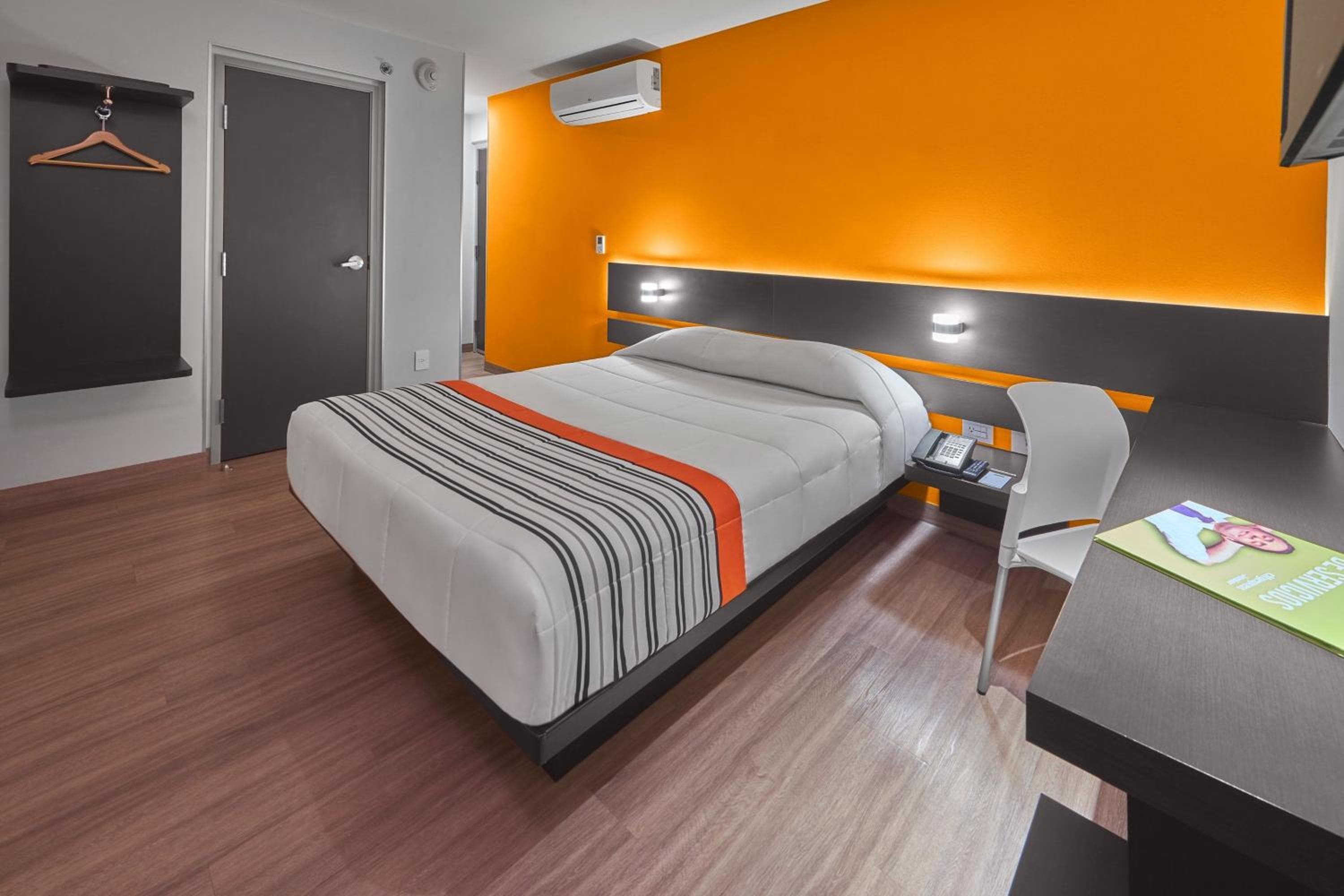 City Express Junior by Marriott Ciudad de México Sullivan -> City Express Junior von Marriott Ciudad de México Sullivan — 18