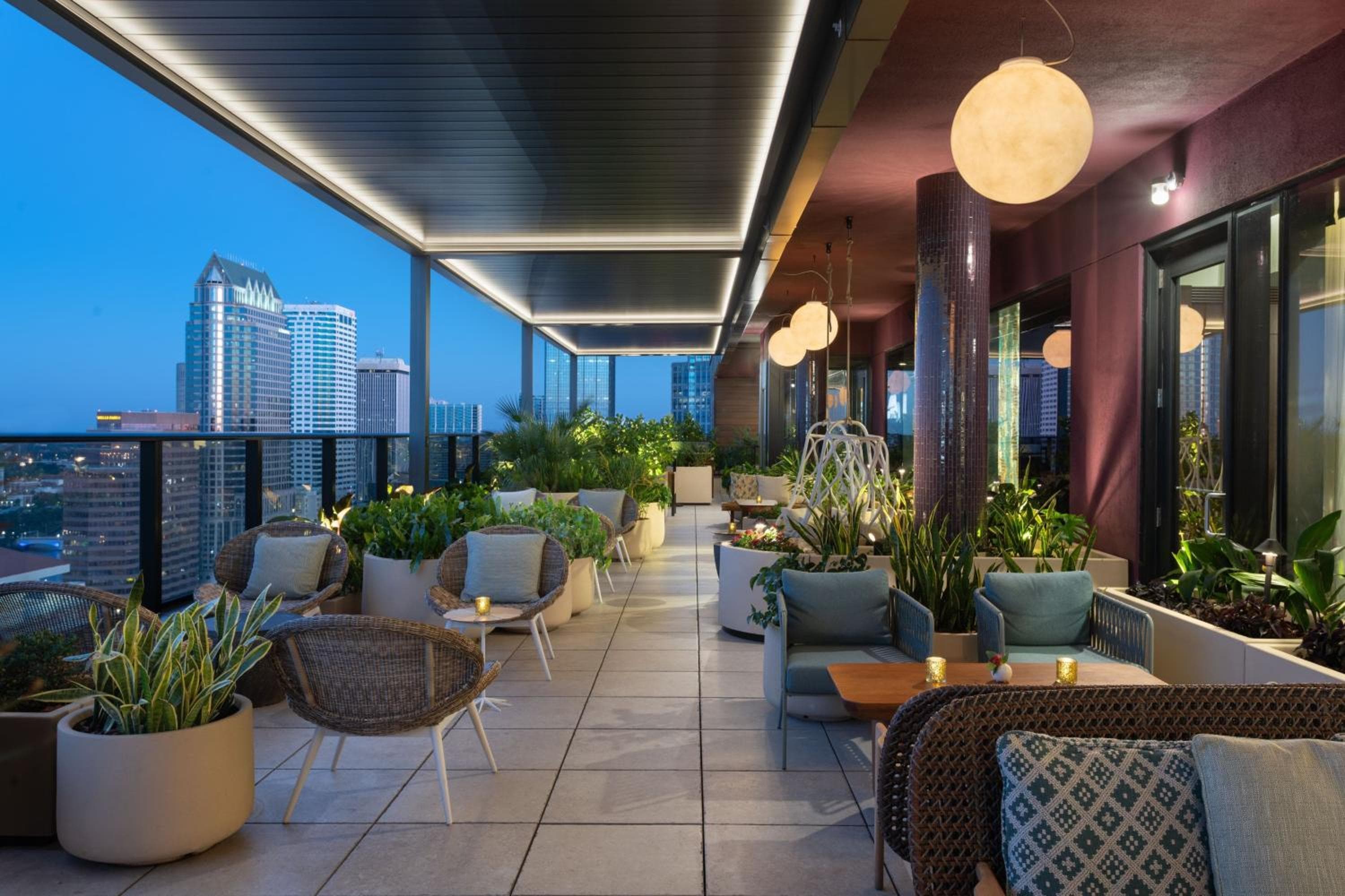 JW Marriott Tampa Water Street — 13