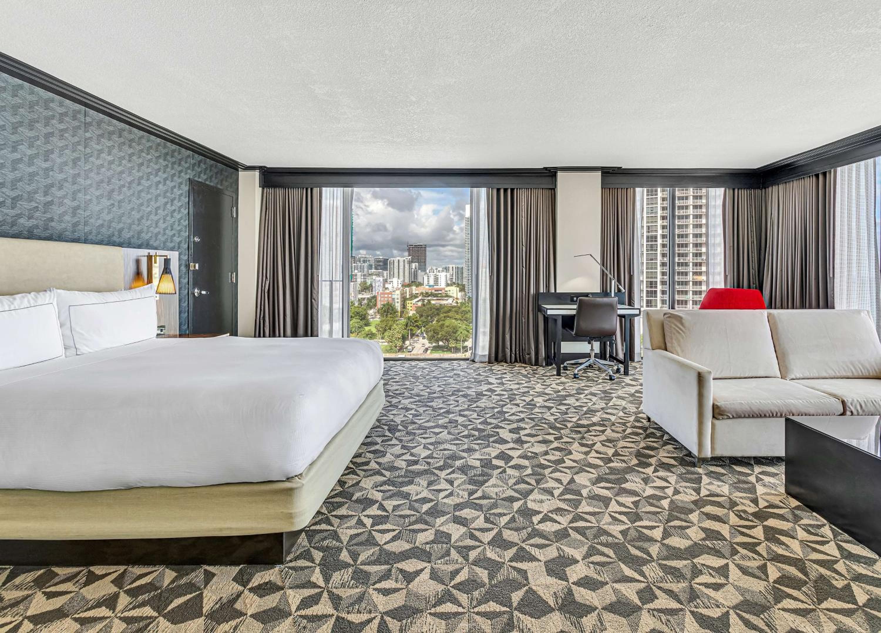 Hilton Miami Downtown — 15