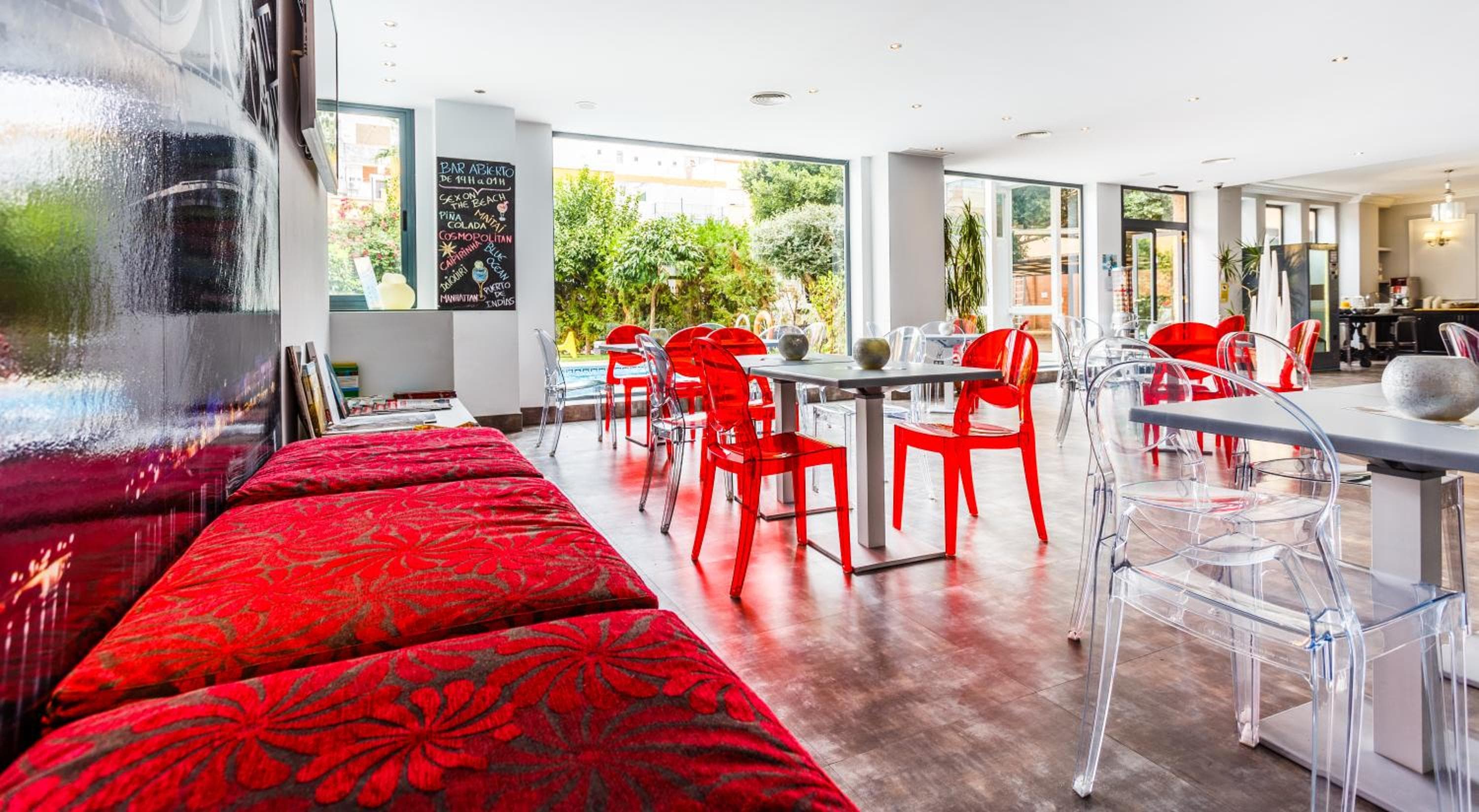 AACR Hotel Monteolivos — 13