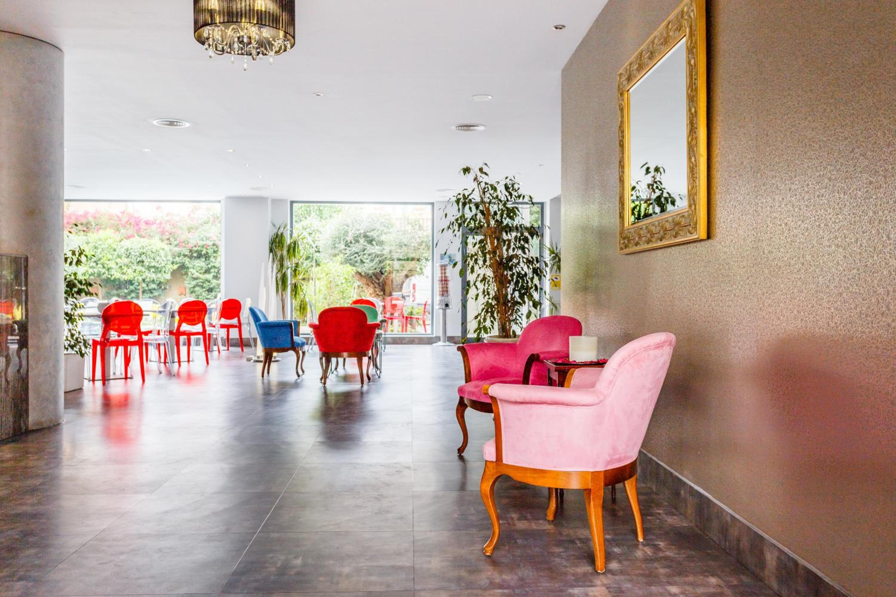 AACR Hotel Monteolivos — 14