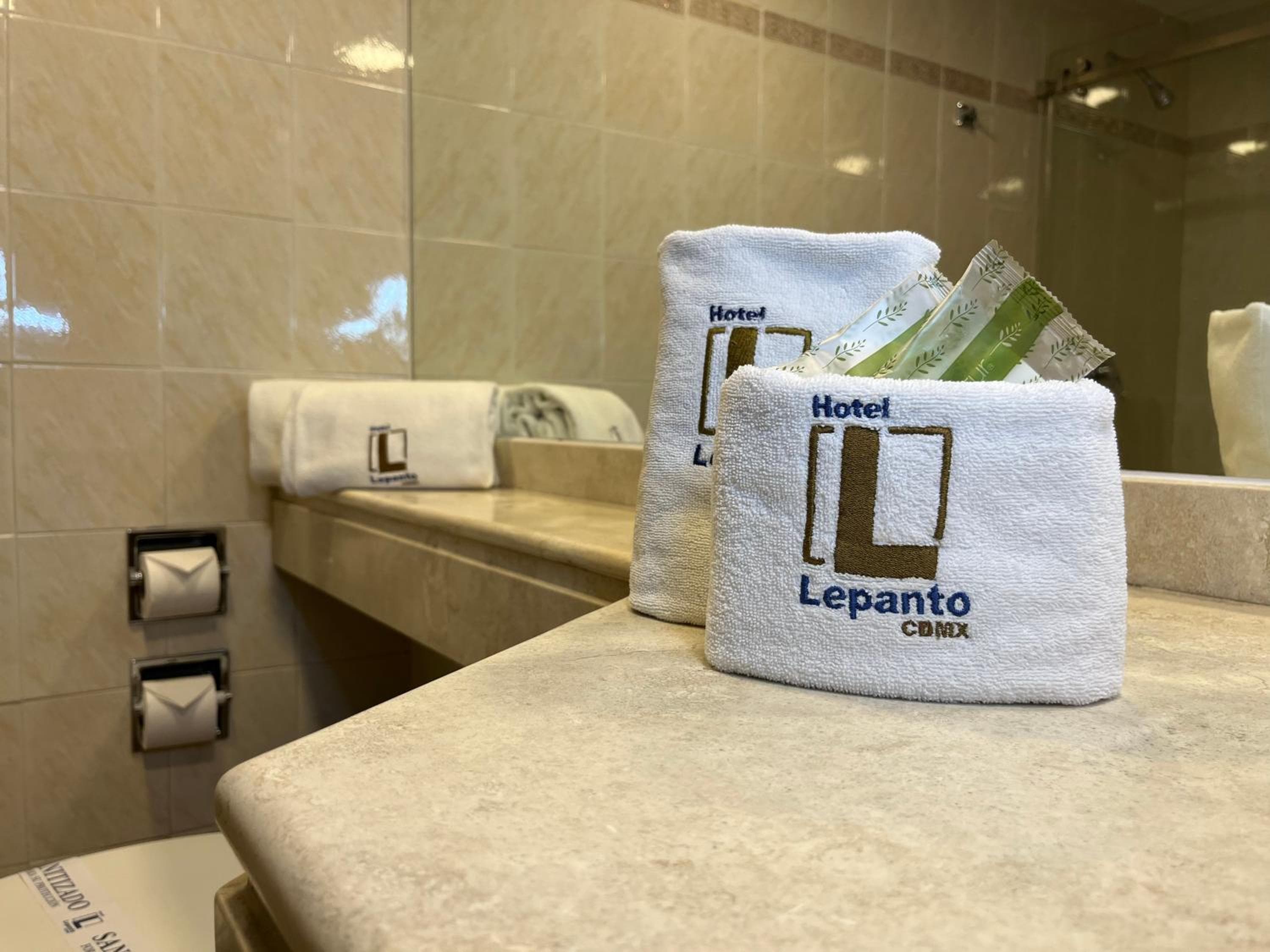 Hotel Lepanto Reforma — 15