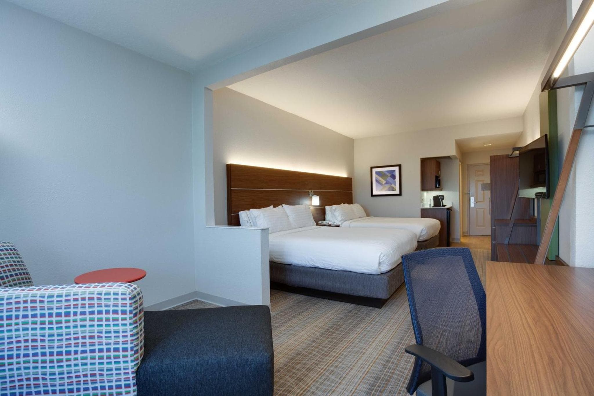 Holiday Inn Express & Suites Orlando International Airport by IHG — 21
