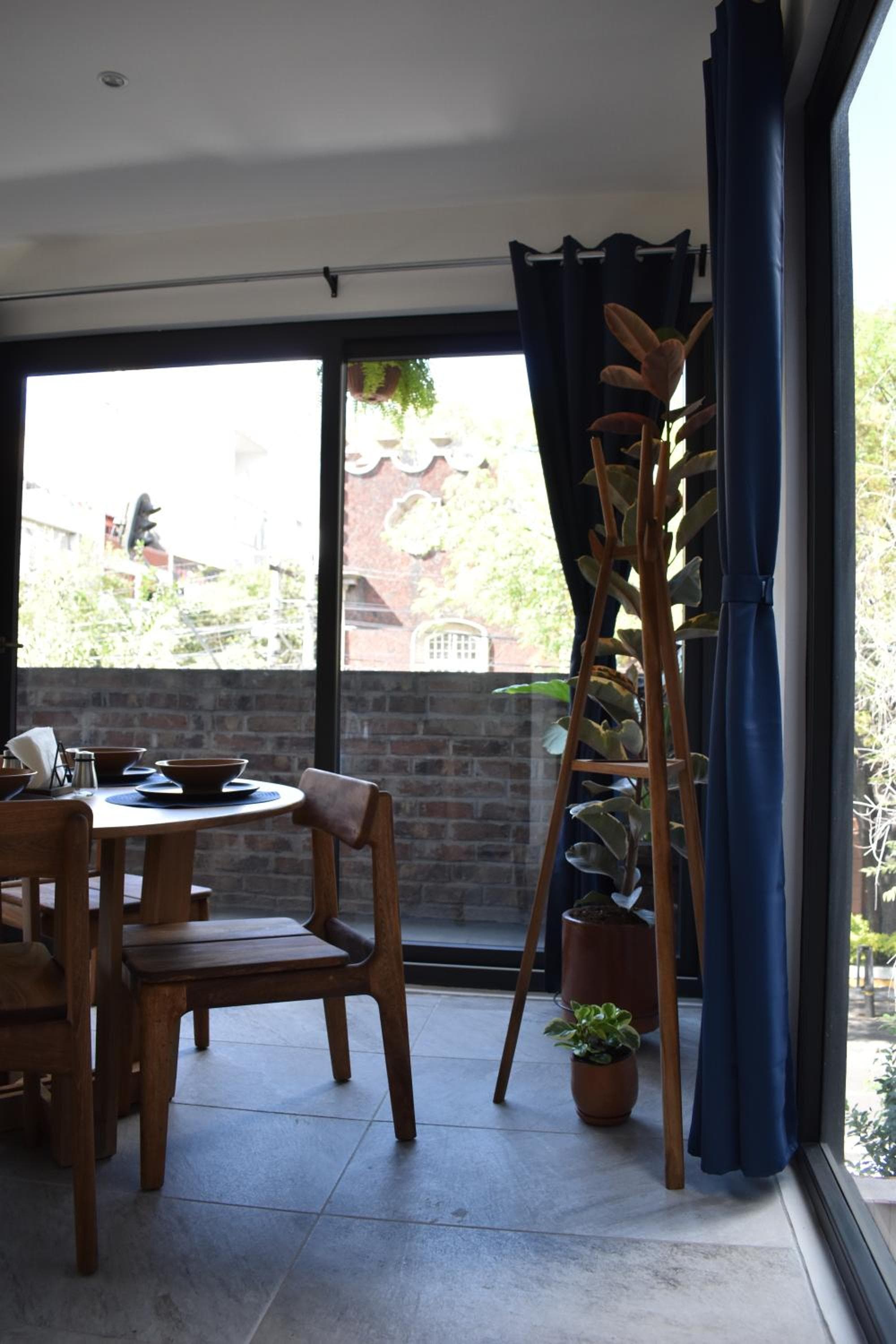 Tanat Art Apartments — 1