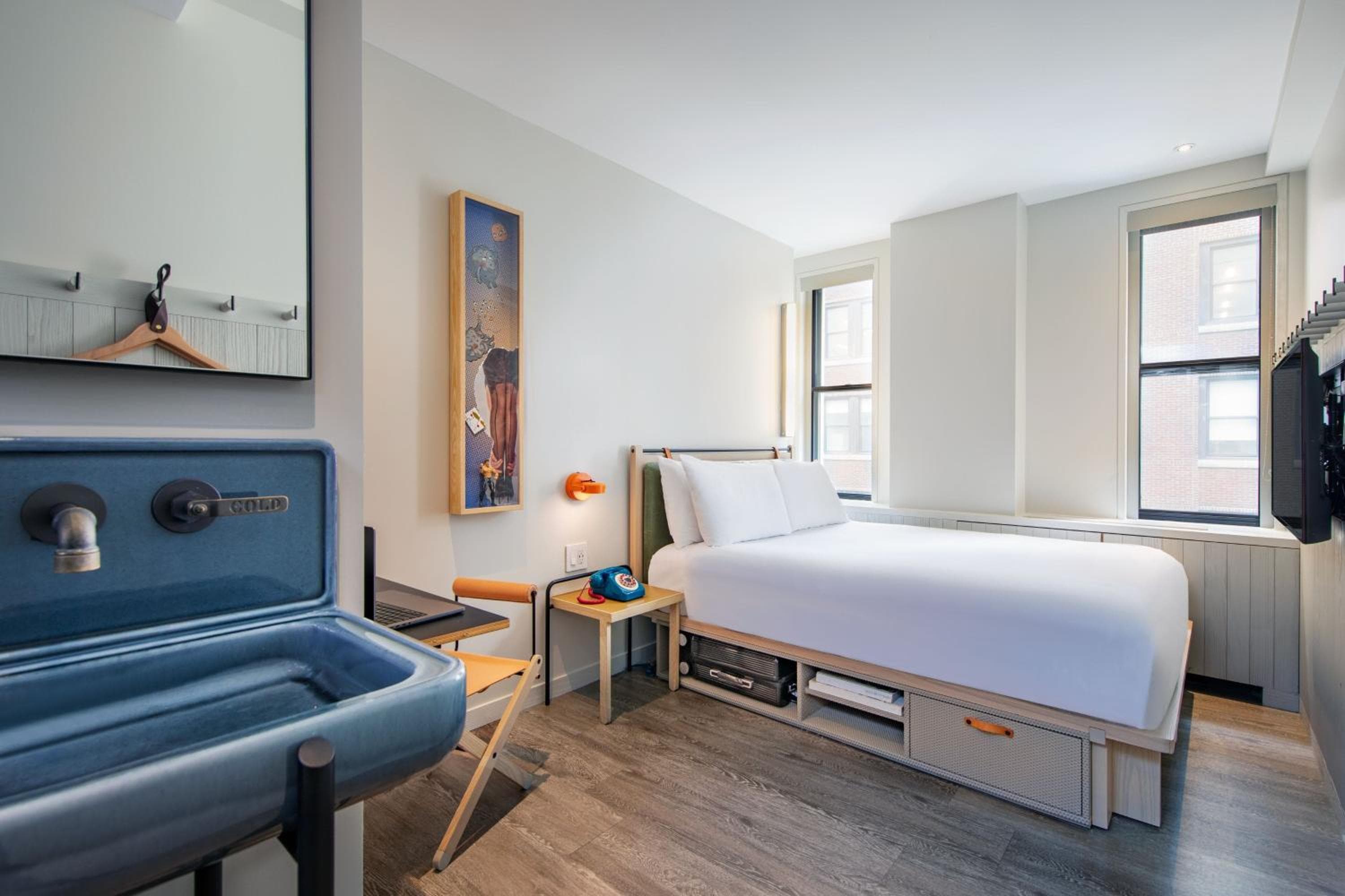 MOXY NYC Times Square — 7