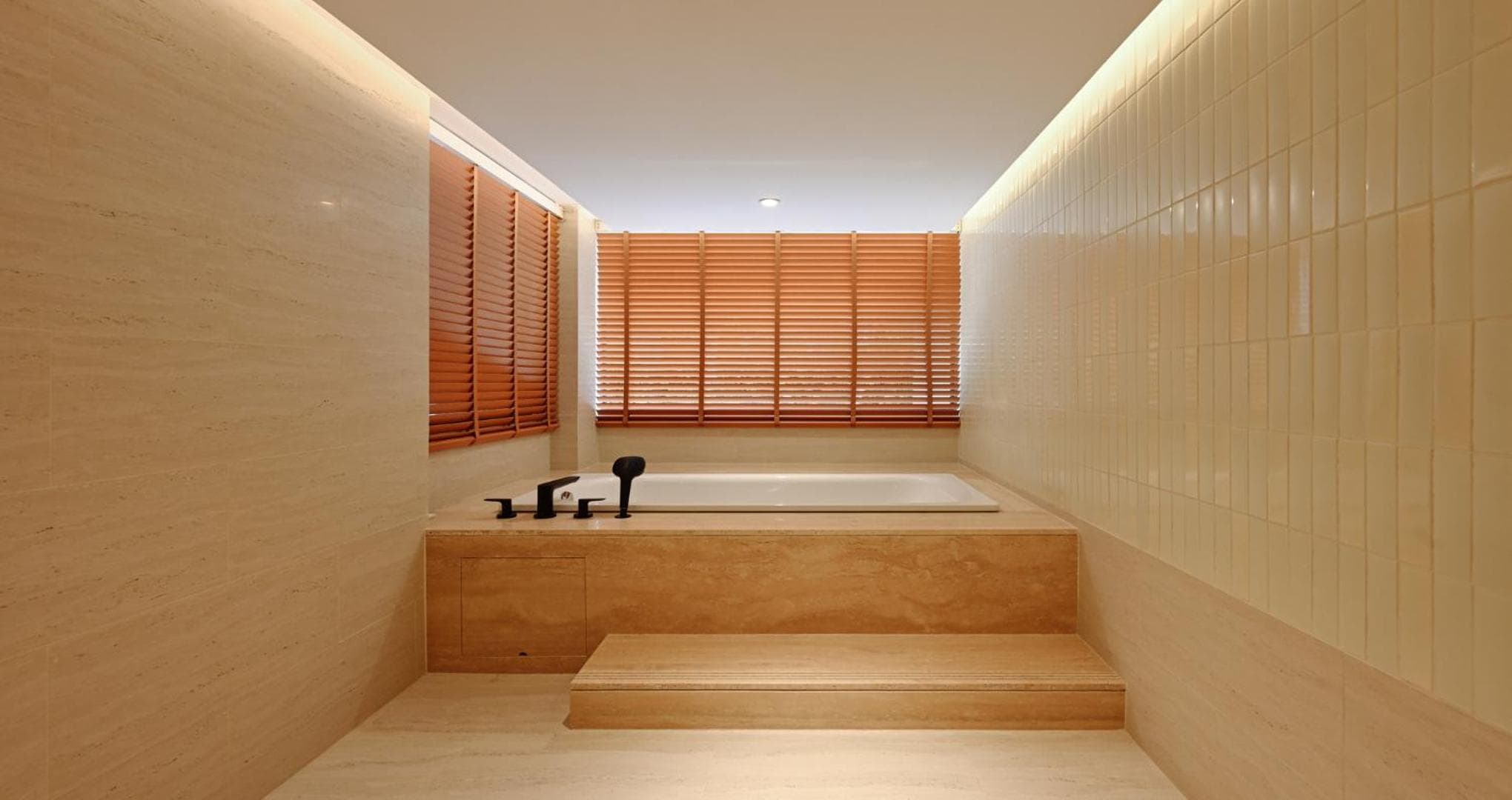 Ad Lib Hotel Bangkok — 12