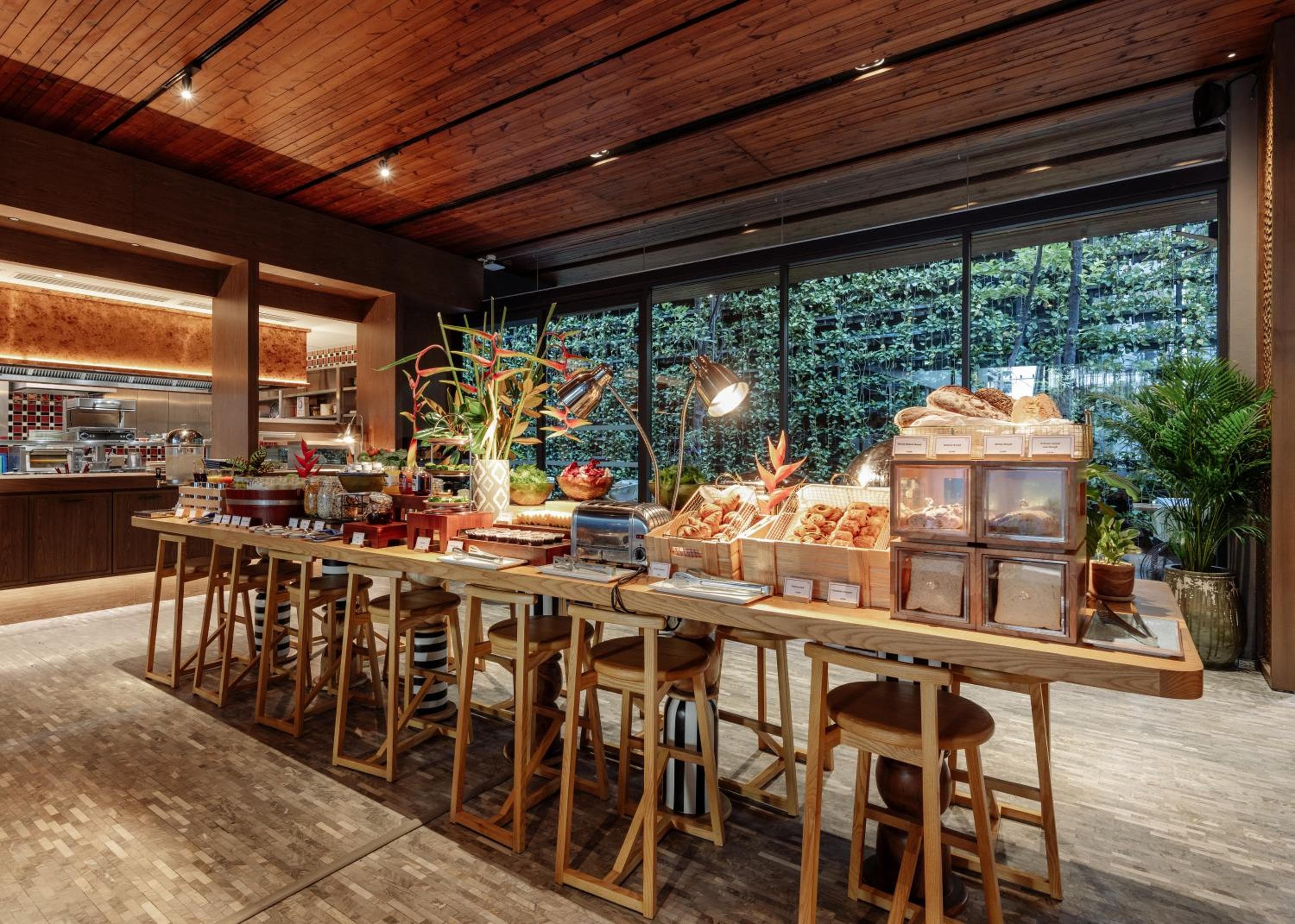 Ad Lib Hotel Bangkok — 28