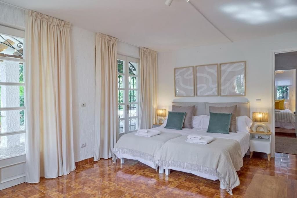 Spacious Villa- Private Pool/ 8BR/@Playa Den Bossa — 12