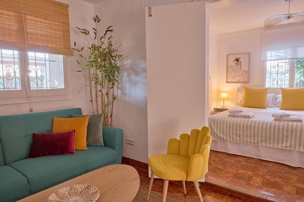 Spacious Villa- Private Pool/ 8BR/@Playa Den Bossa — 2