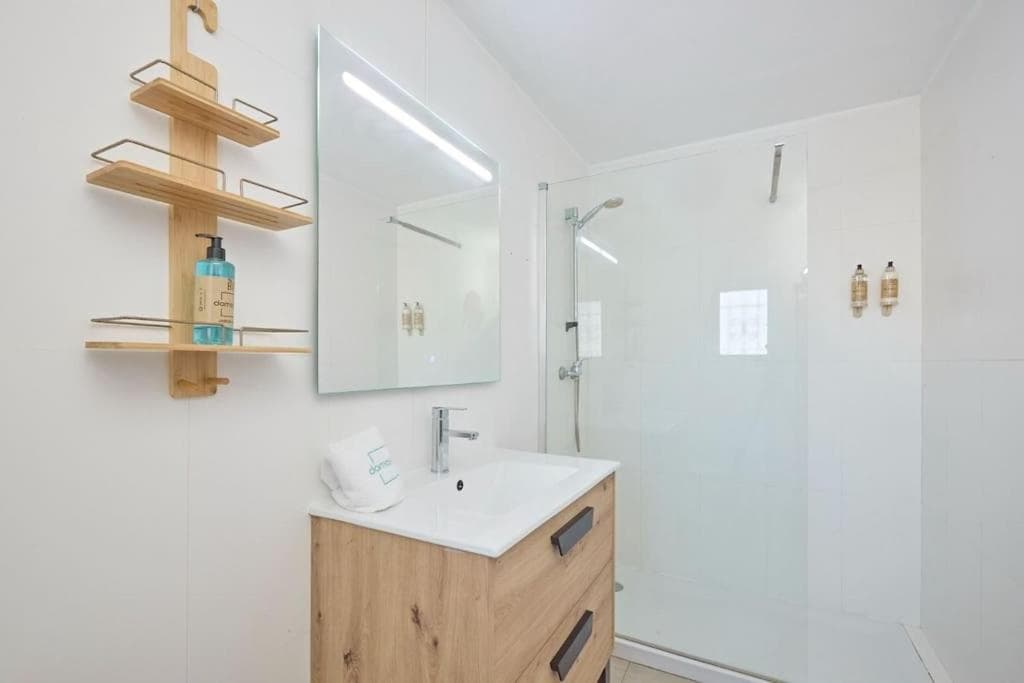 Spacious Villa- Private Pool/ 8BR/@Playa Den Bossa — 20