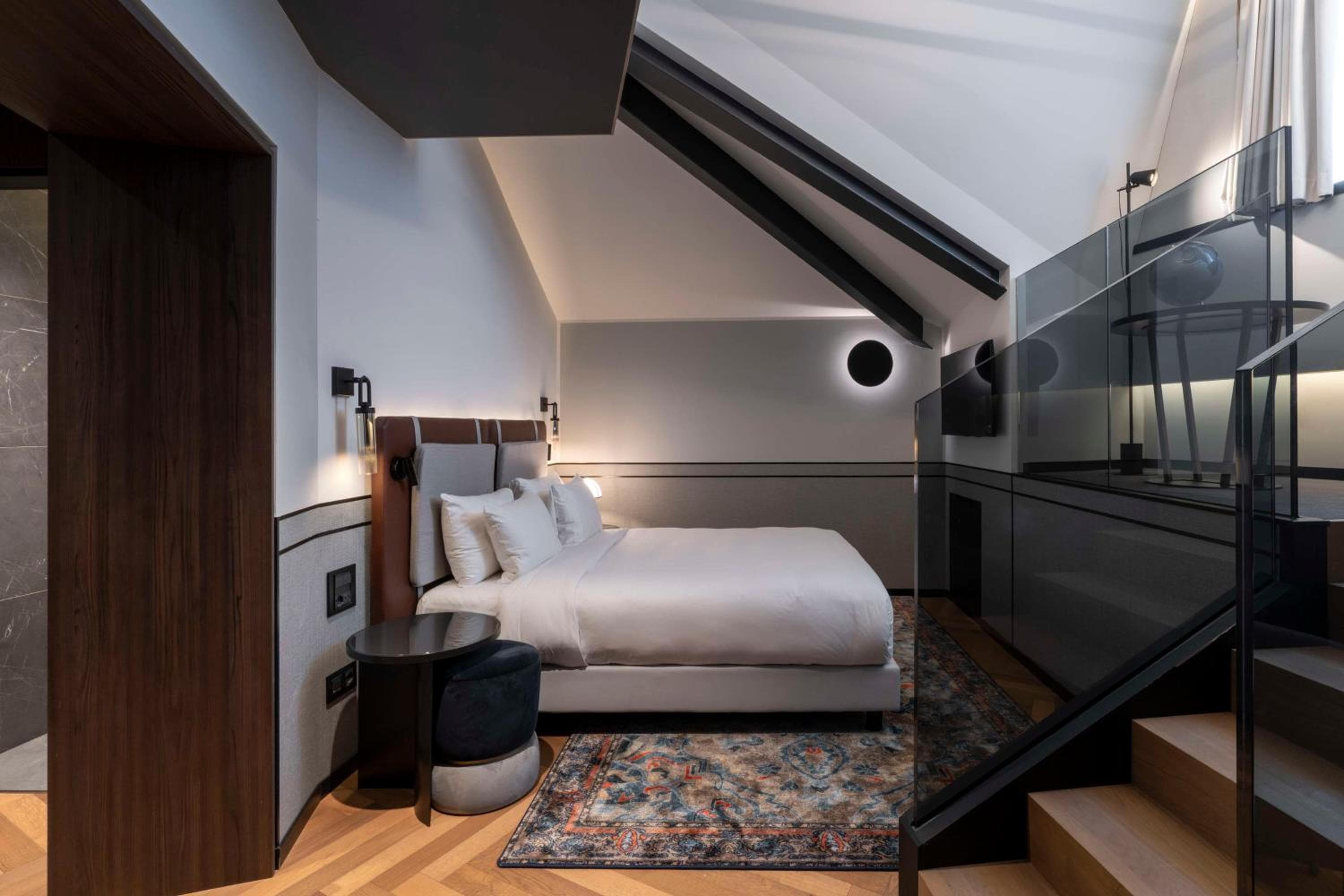 Radisson Collection Hotel, Palazzo Touring Club Mailand — 12