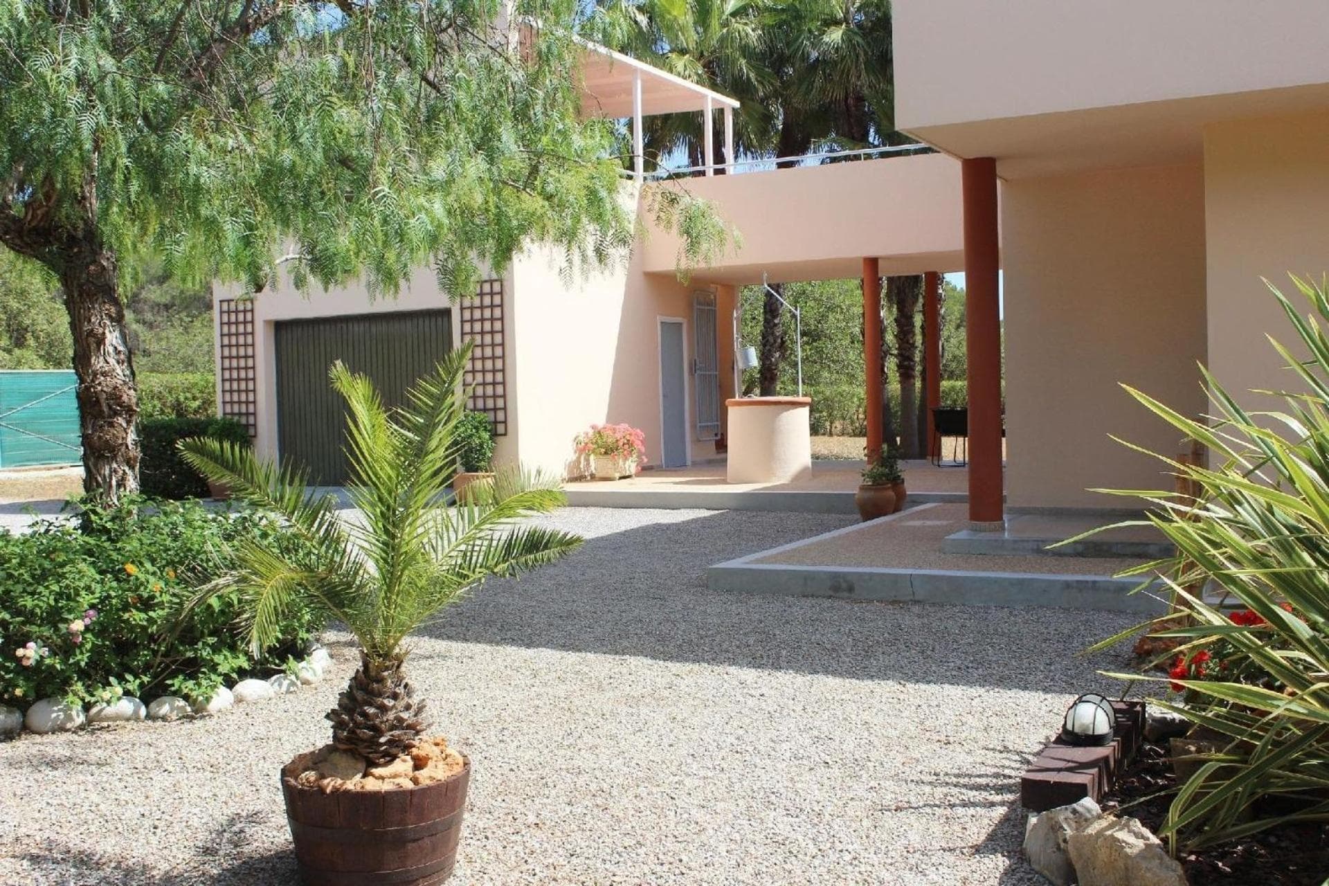 Villa Can Toni with large estate, private pool — 5