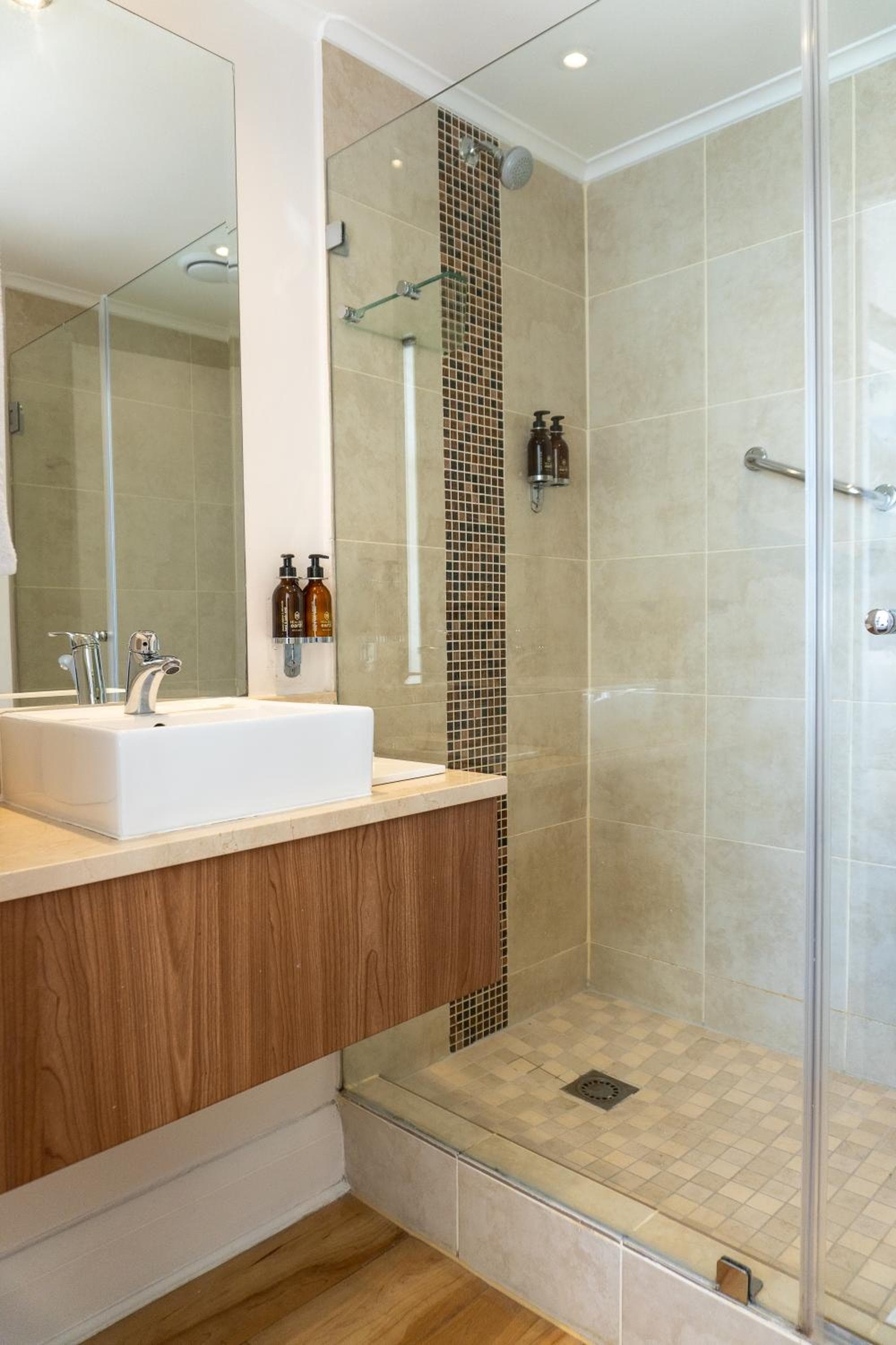 President Hotel hotel, 4 Alexander Road, Bantry Bay, Cape Town, South Africa — photo 26