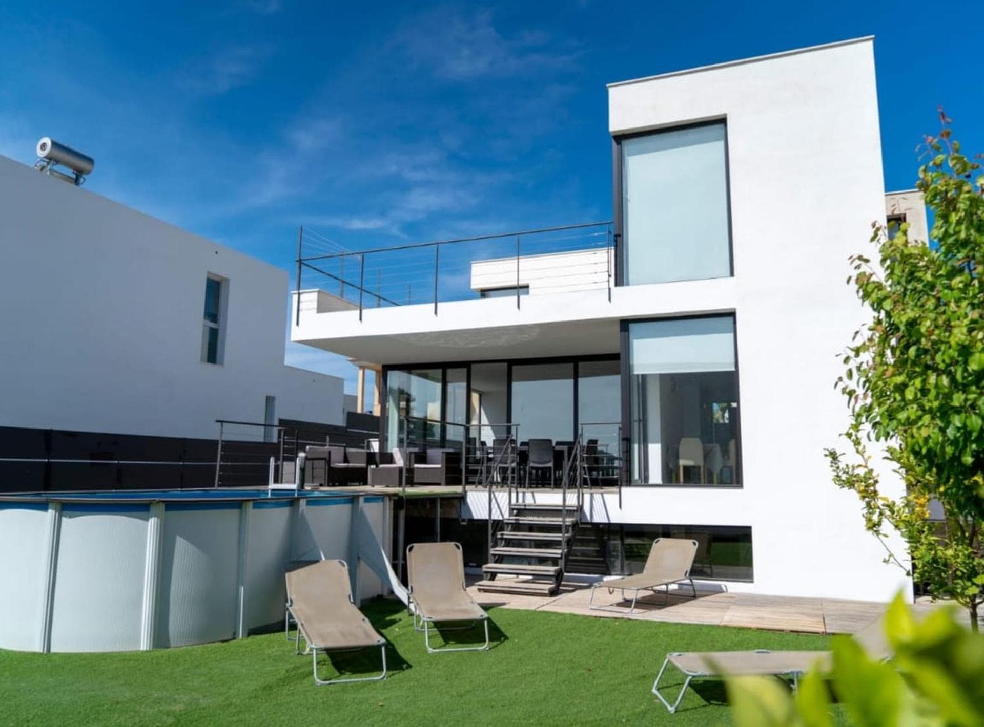 Moderna Villa con piscina en Palma de Mallorca — 2