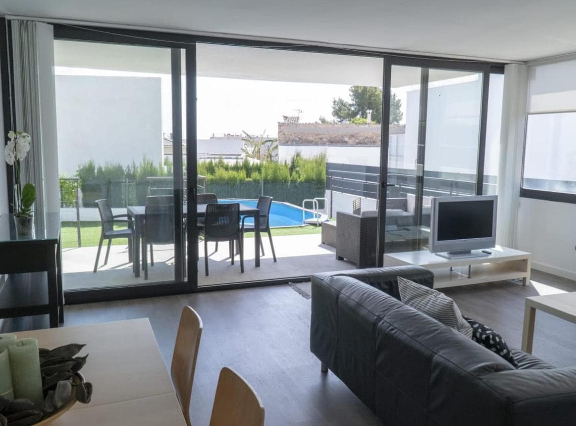 Moderna Villa con piscina en Palma de Mallorca — 24