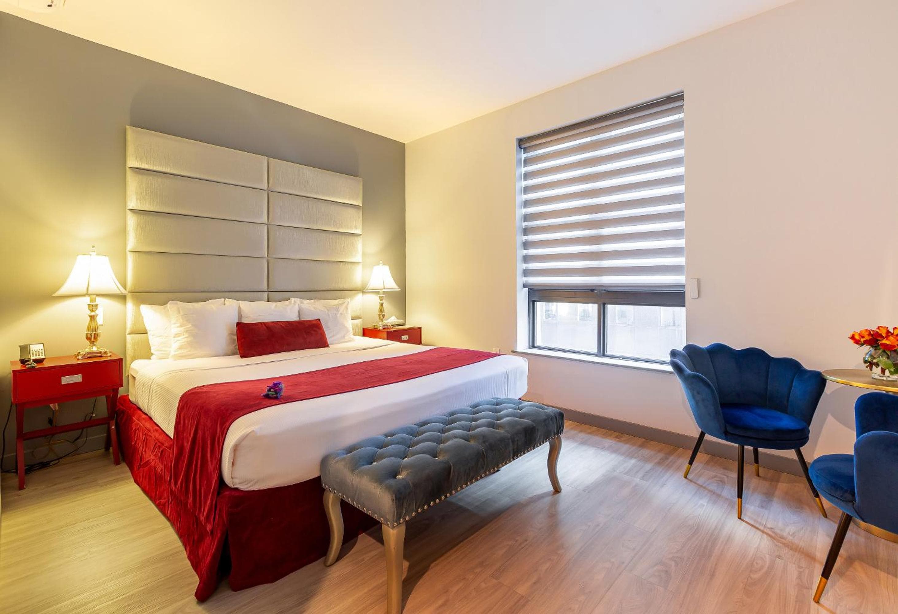 Hotel St. James — 7