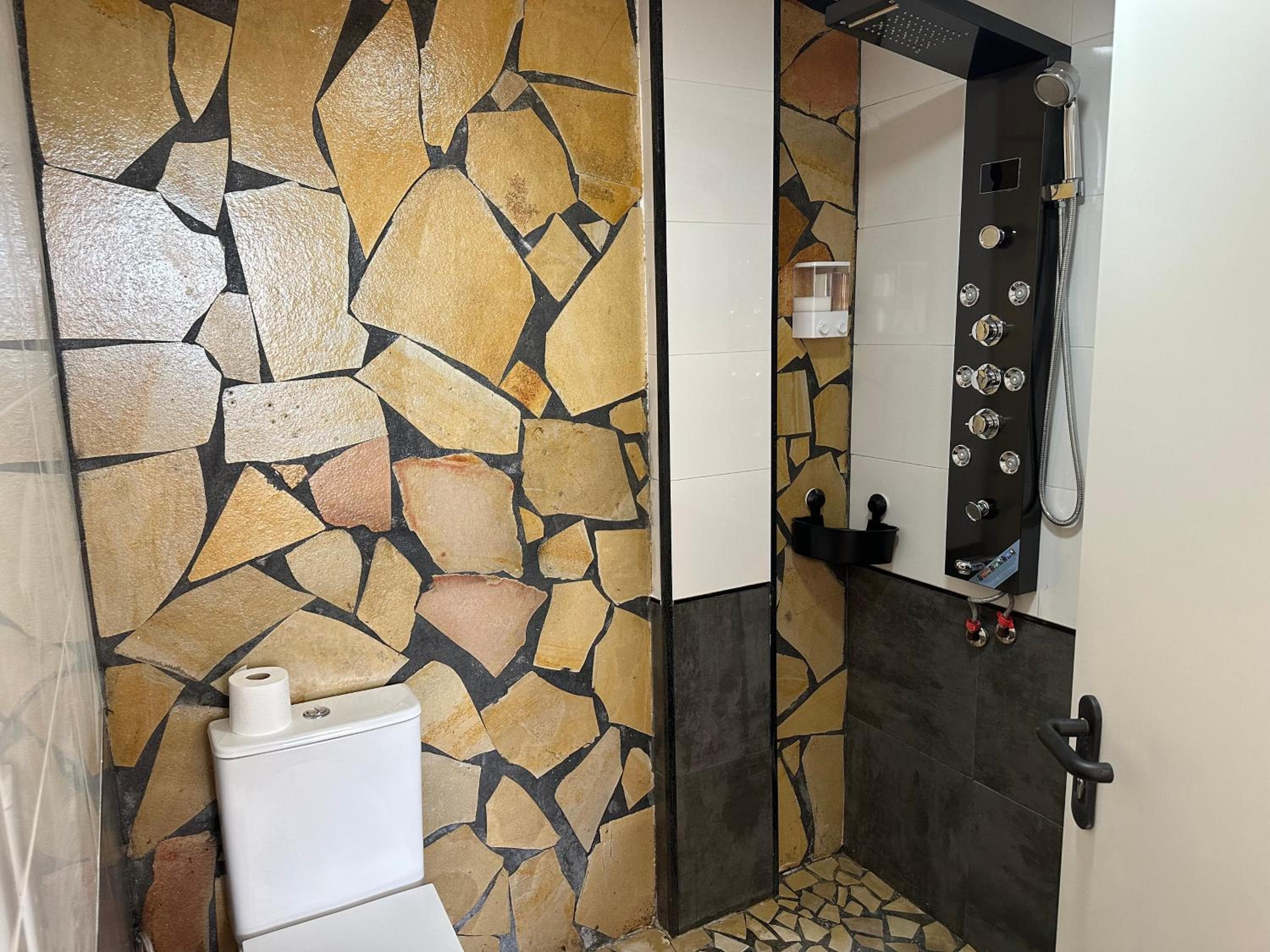 Rooms in Seafront Villa — 5