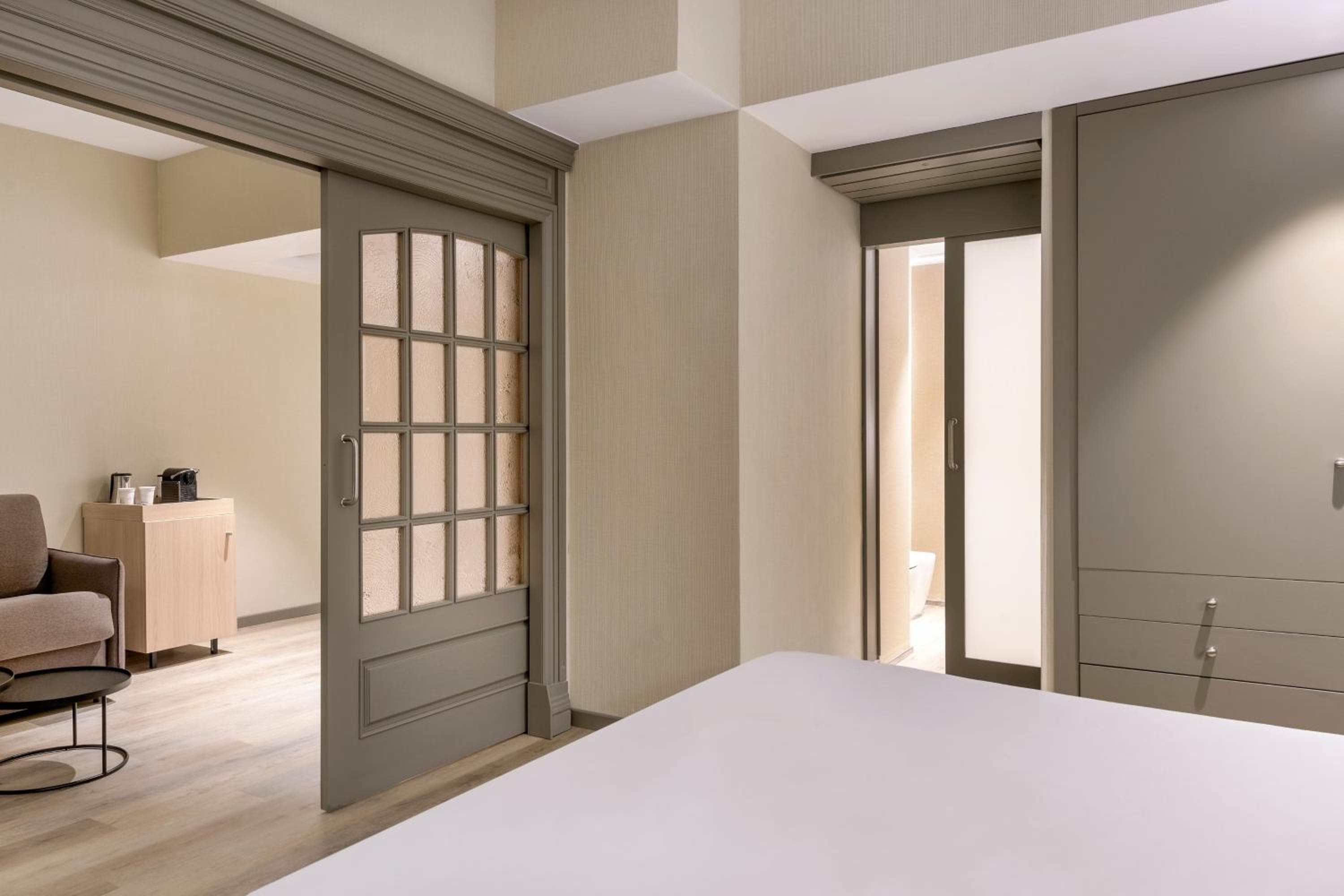 AC Hotel Carlton Madrid by Marriott — 13