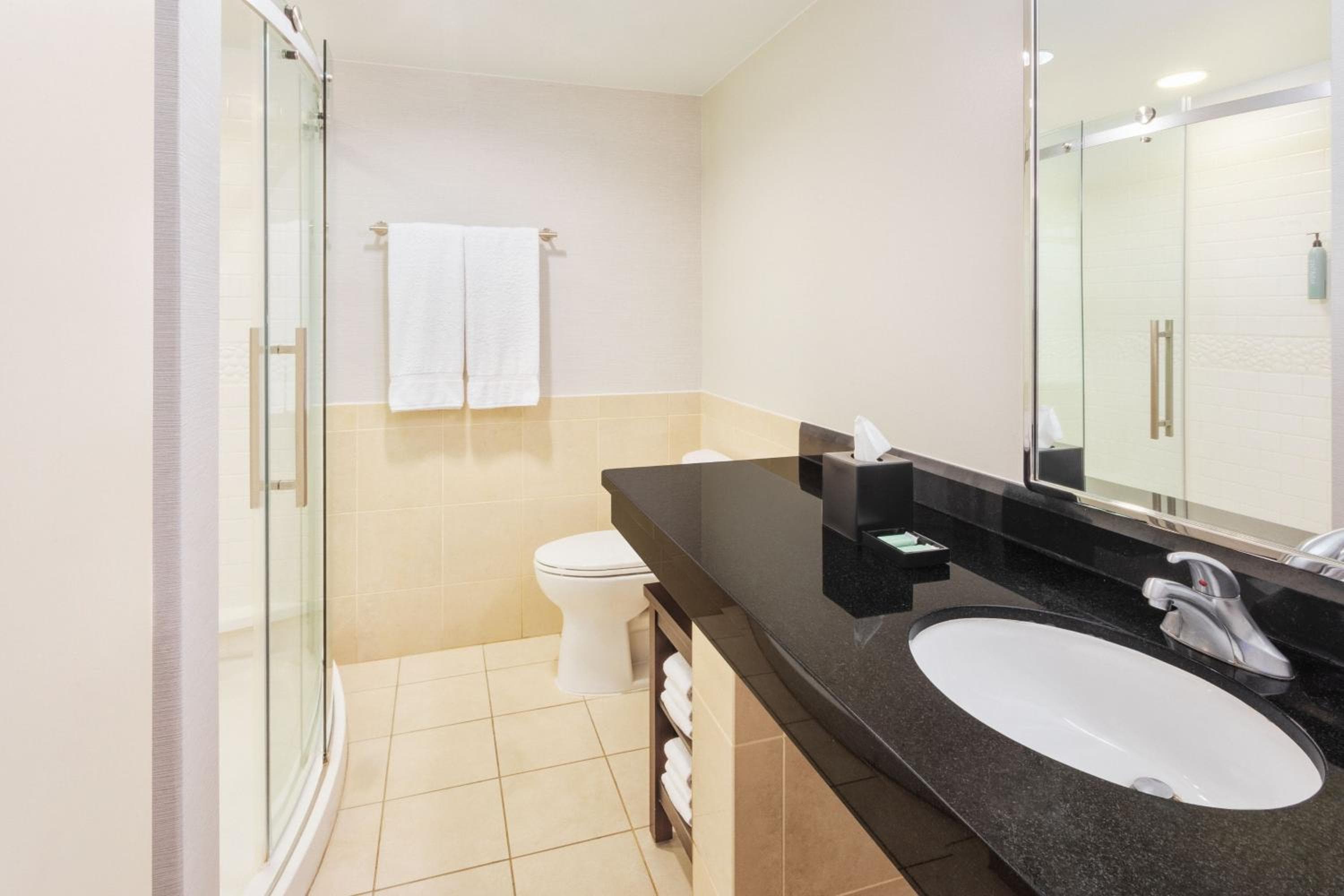 Courtyard by Marriott Fort Lauderdale East / Lauderdale-by-the-Sea — 9