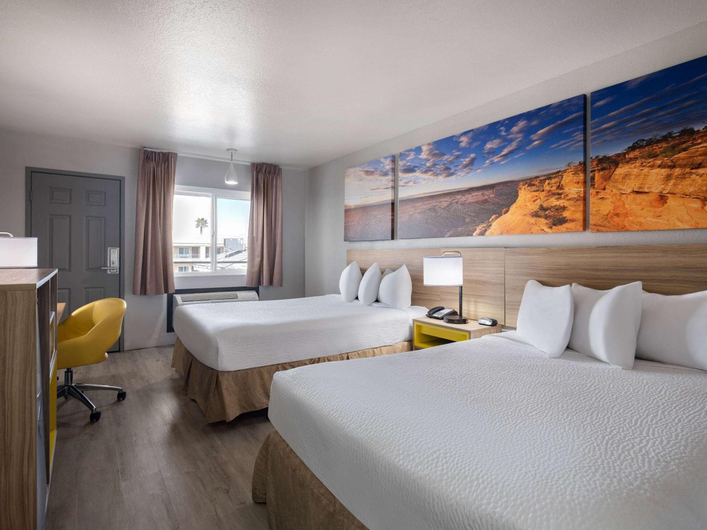 Days Inn by Wyndham Las Vegas Airport vicino alla Strip — 29