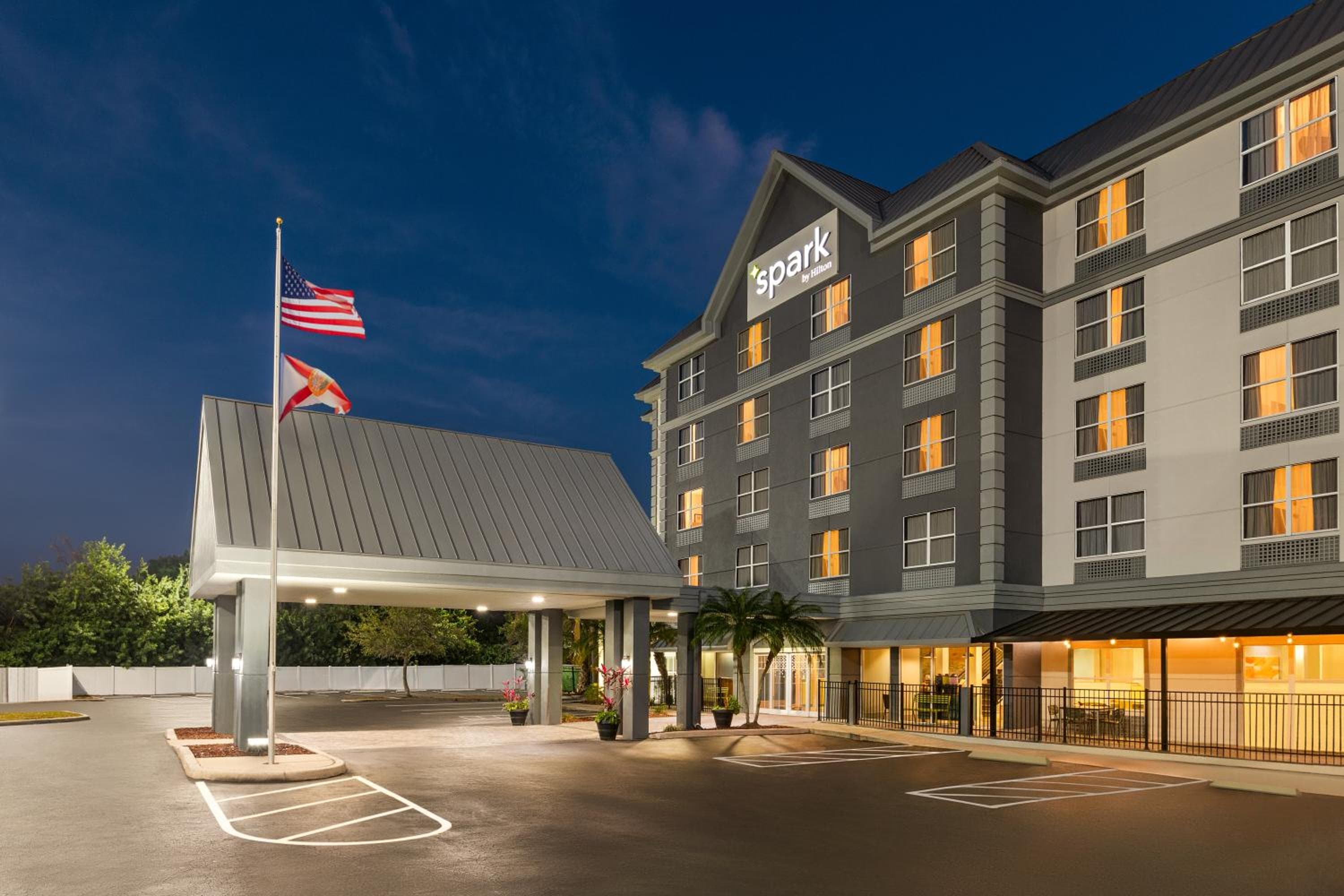 Spark by Hilton Orlando Universal Boulevard — 30