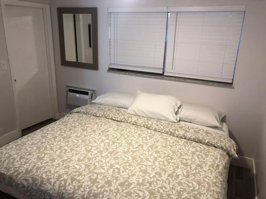 City First Story Apartments & Cottage — 29