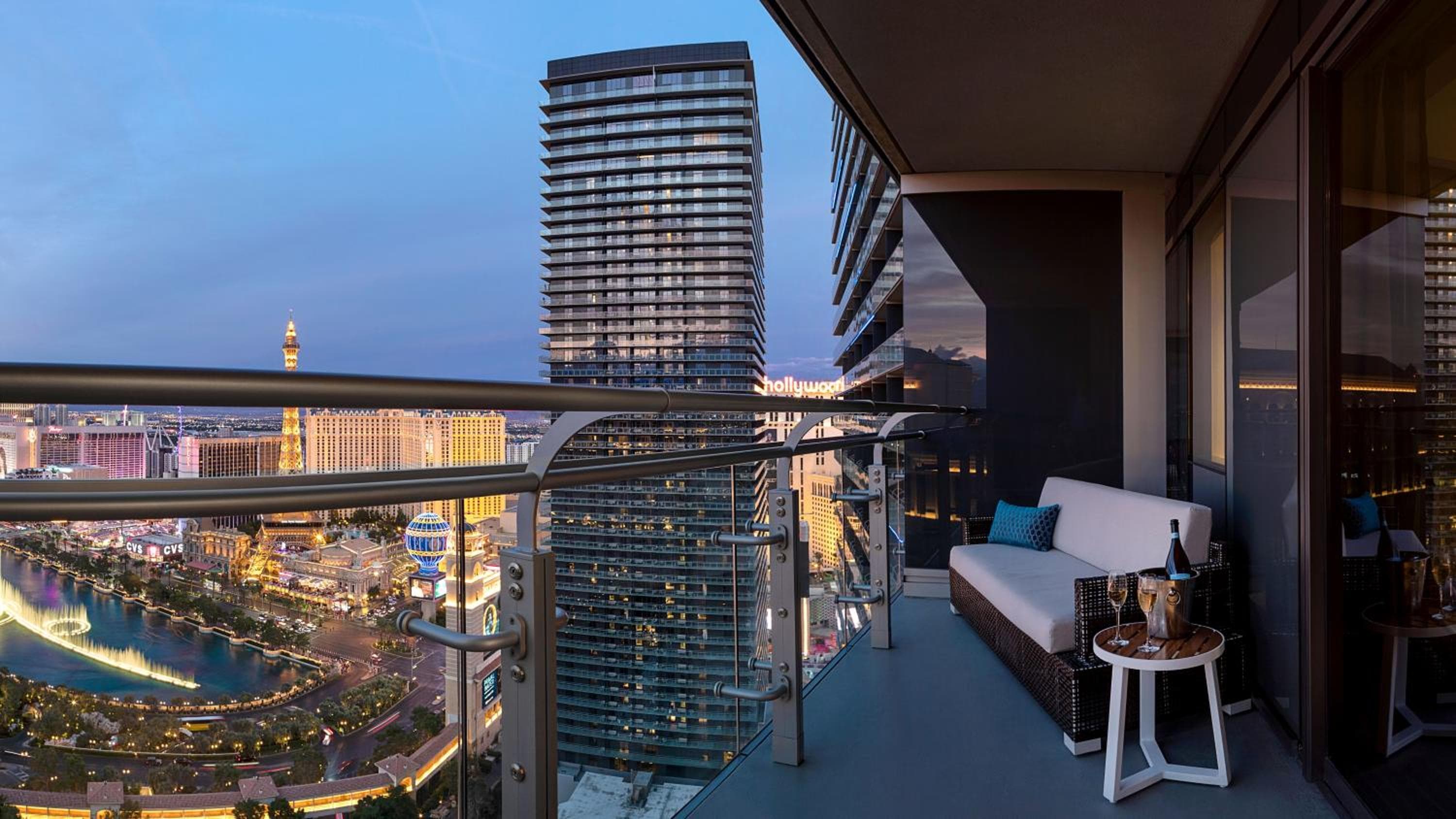 Das Cosmopolitan von Las Vegas — 12