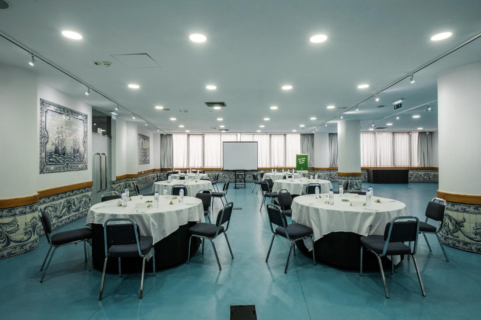 Holiday Inn Lisbon-Continental by IHG — 25