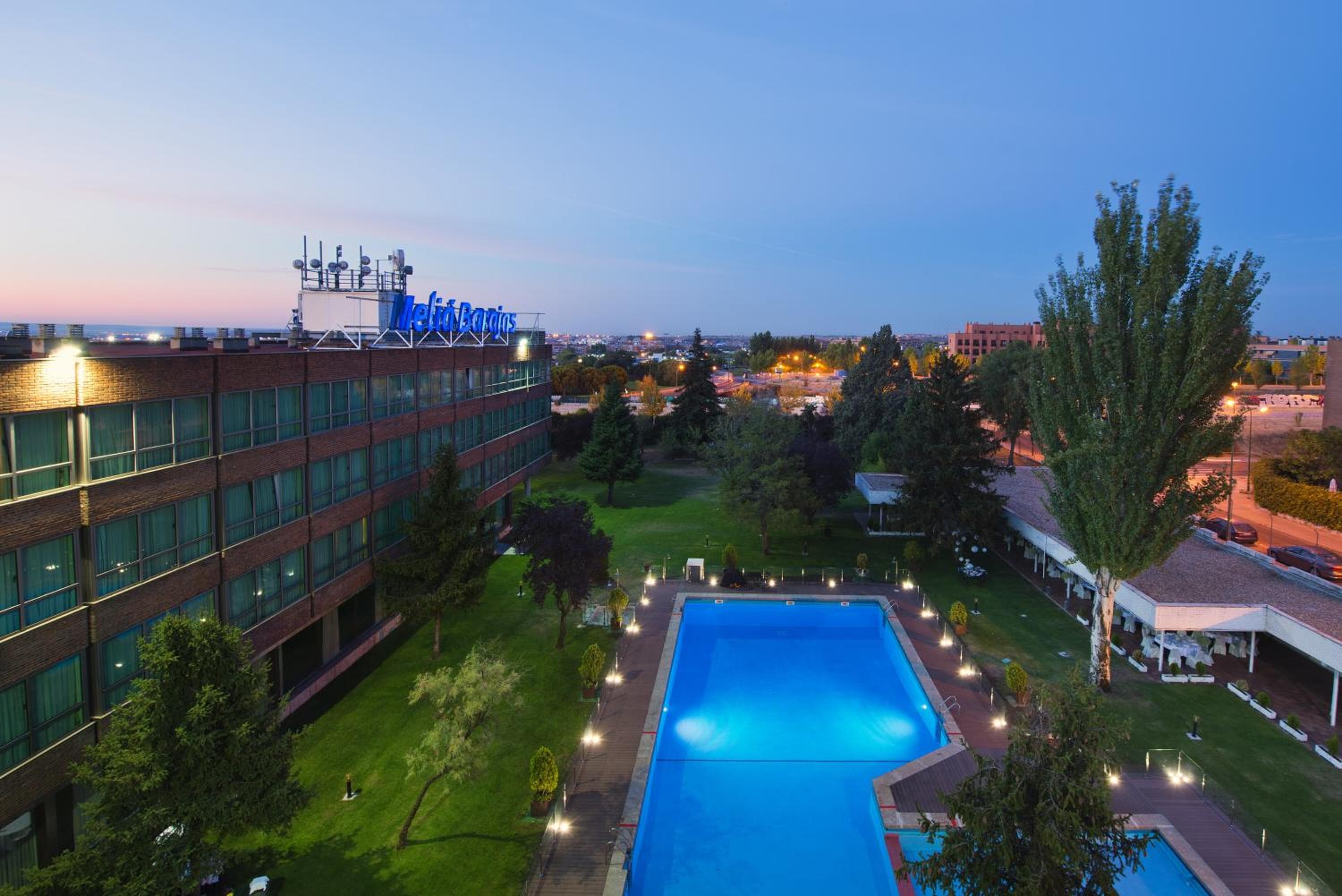 Meliá Barajas — 10