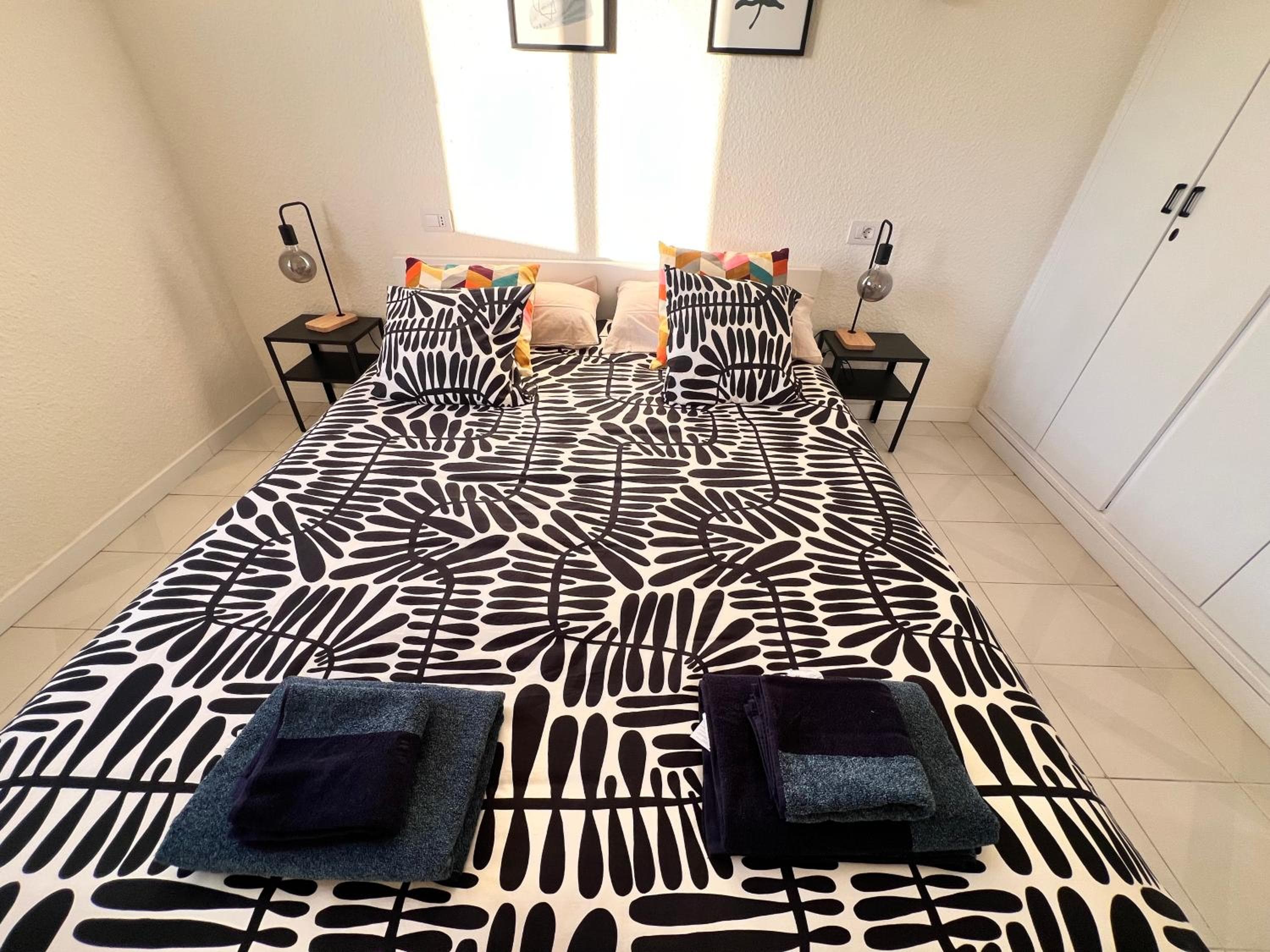 SEAVIEW and SUNSET Apartment LOS CRISTIANOS — 4