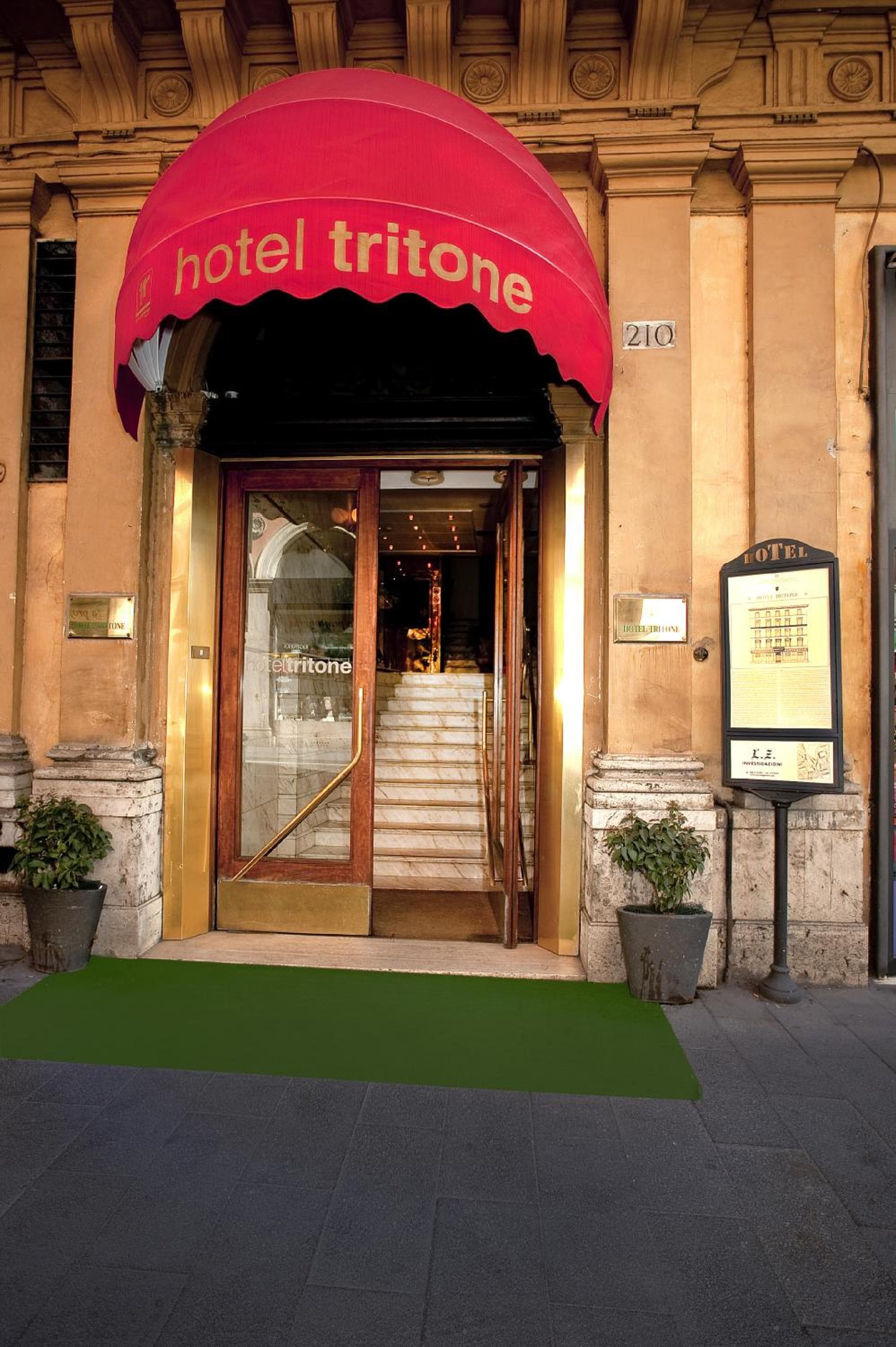 Hotel Tritón — 1